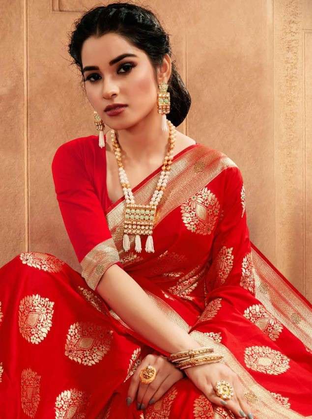 KAVERI BY EARTH A TO G SERIES INDIAN TRADITIONAL WEAR COLLECTION BEAUTIFUL STYLISH FANCY COLORFUL PARTY WEAR & OCCASIONAL WEAR SOFT SILK SAREES AT WHOLESALE PRICE