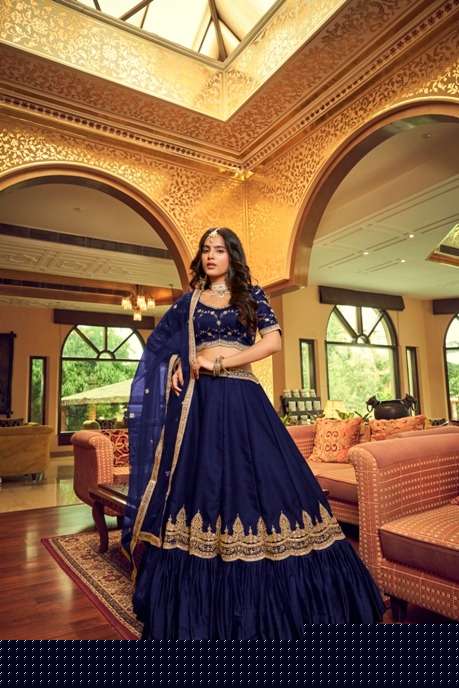 Royal Collection By Aahvan 01 To 03 Series Indian Traditional Wear Collection Beautiful Stylish Fancy Colorful Party Wear & Occasional Wear Silk/Satin Sarees At Wholesale Price