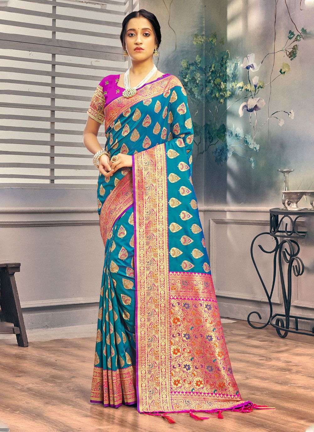 Pushpanjali By Sangam Prints 1686 To 1691 Series Indian Traditional Wear Collection Beautiful Stylish Fancy Colorful Party Wear & Occasional Wear Banarasi Silk Sarees At Wholesale Price