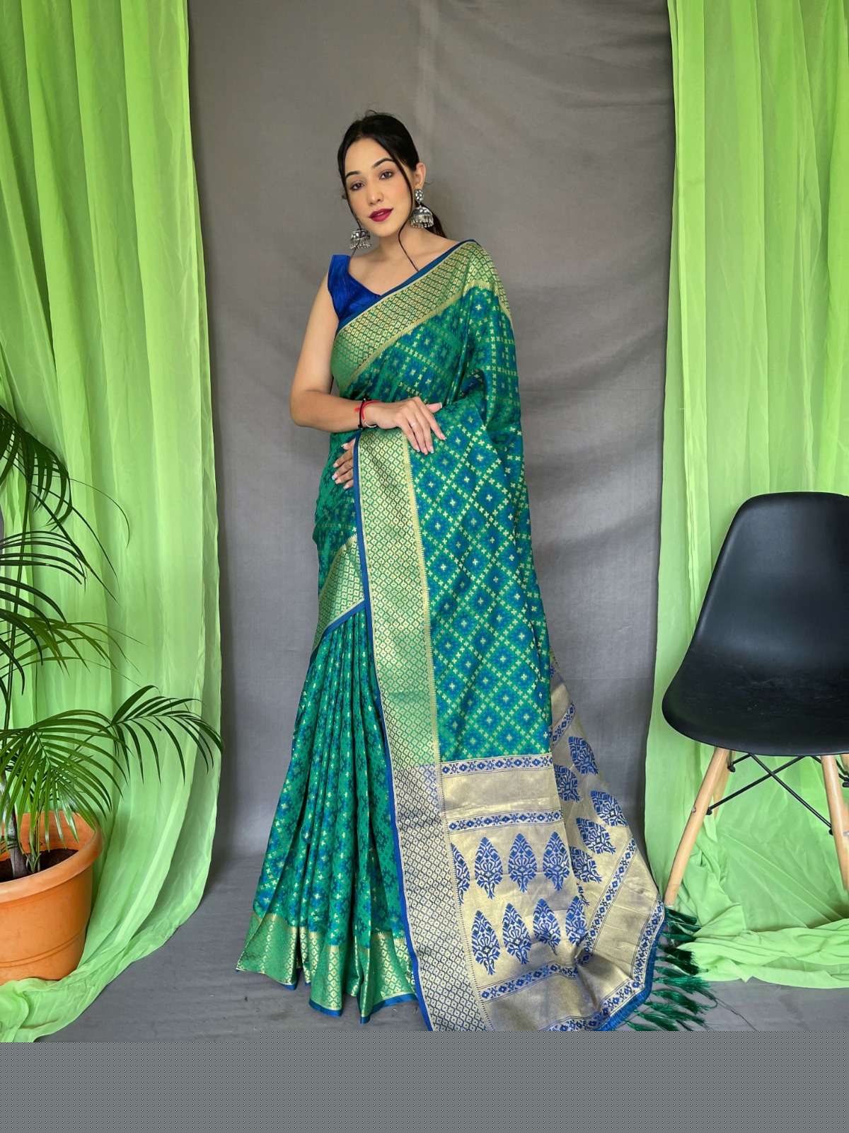 Patola Vol-1 By Purple Creation 01 To 06 Series Indian Traditional Wear Collection Beautiful Stylish Fancy Colorful Party Wear & Occasional Wear Patola Silk Sarees At Wholesale Price