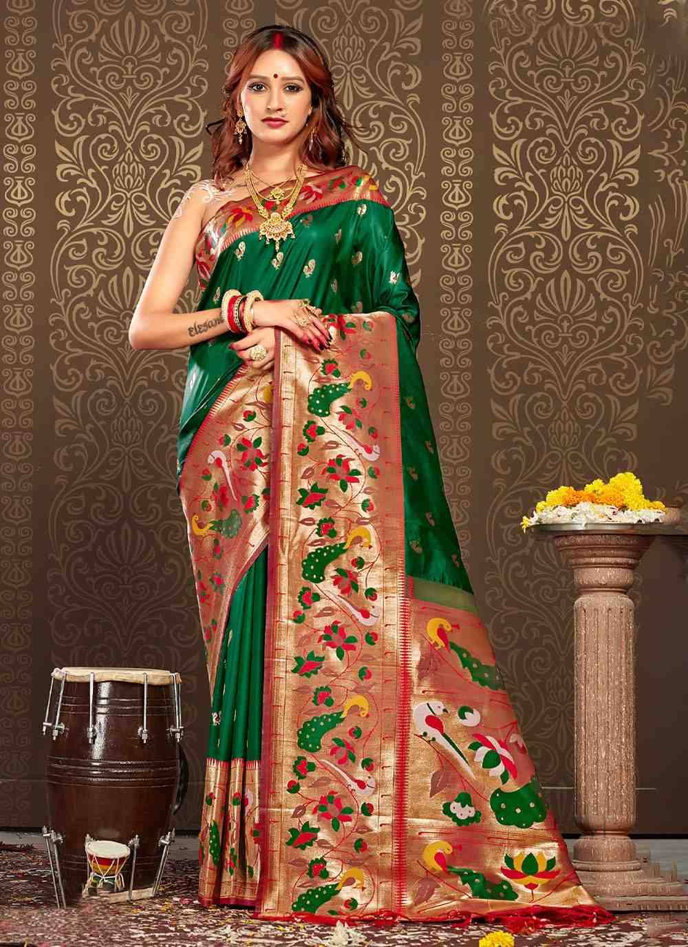 Aaradhna By Bunawat 1001 To 1006 Series Indian Traditional Wear Collection Beautiful Stylish Fancy Colorful Party Wear & Occasional Wear Soft Weaving Silk Sarees At Wholesale Price