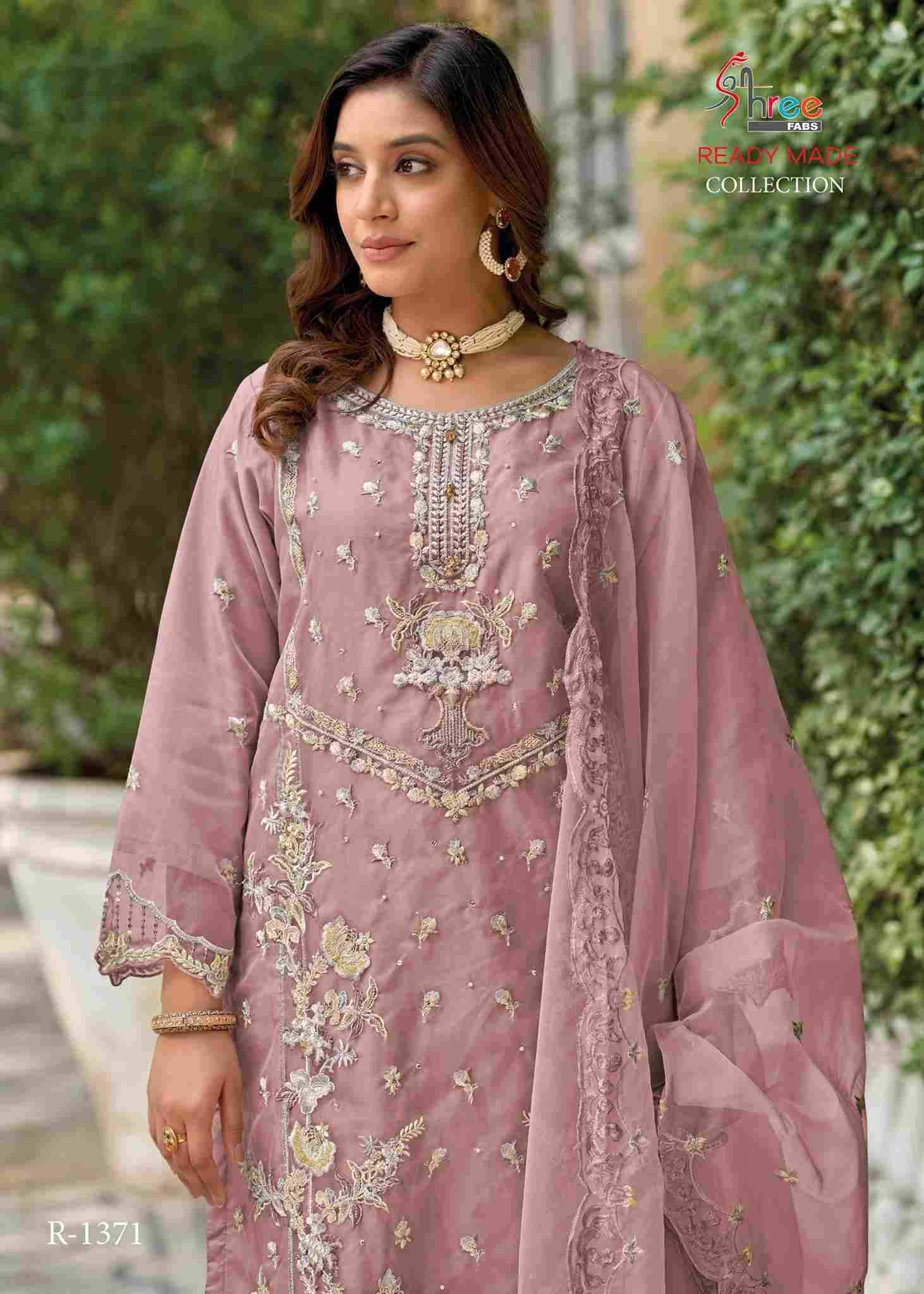 Shree Fabs Hit Design R-1371 Colours By Shree Fabs R-1371-A To R-1371-D Series Beautiful Pakistani Suits Stylish Fancy Colorful Party Wear & Occasional Wear Organza Embroidered Dresses At Wholesale Price