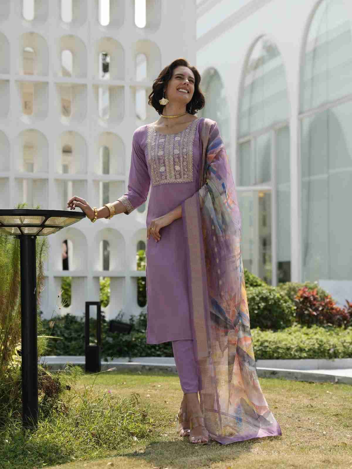 Dc-2011 By Kaamiri Designer Stylish Fancy Colorful Beautiful Party Wear & Ethnic Wear Collection Viscose Rayon Kurtis At Wholesale Price
