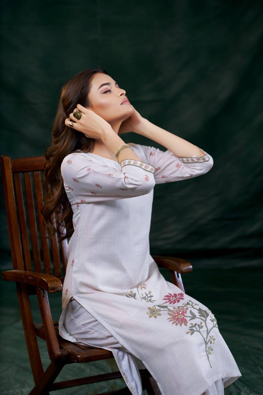 Dc-2070 By Kaamiri Designer Stylish Fancy Colorful Beautiful Party Wear & Ethnic Wear Collection Cotton Linen Kurtis At Wholesale Price