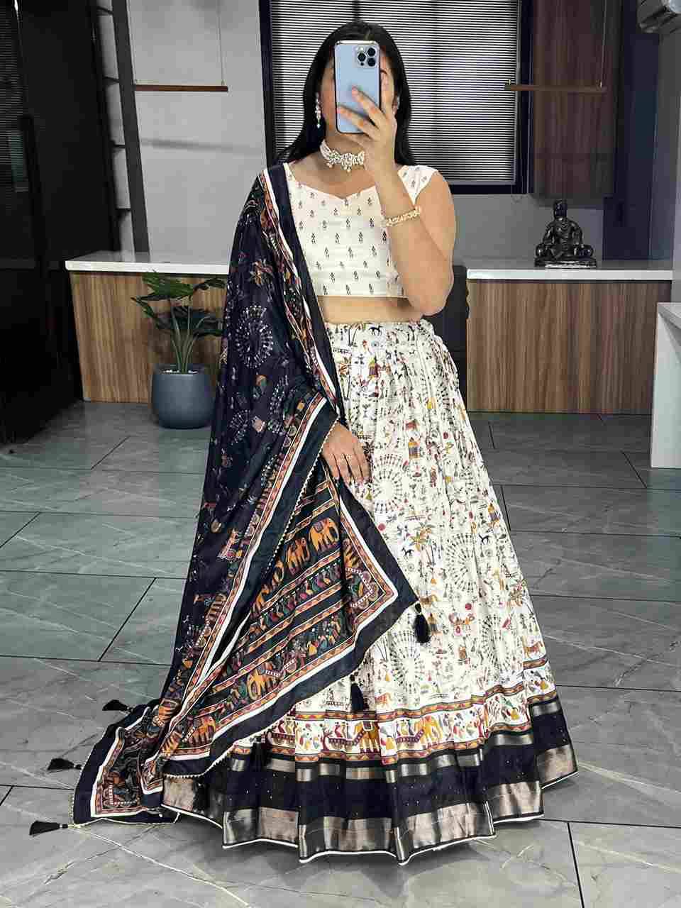 Gr-6141 By Fashid Wholesale Navratri Wear Collection Beautiful Stylish Colorful Fancy Party Wear & Occasional Wear Soft Dola Silk Lehengas At Wholesale Price