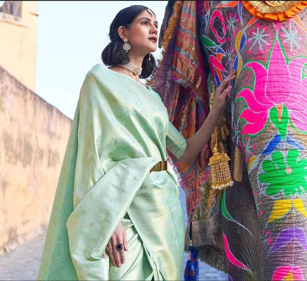Kp-5013 By Fashid Wholesale 01 To 02 Series Indian Traditional Wear Collection Beautiful Stylish Fancy Colorful Party Wear & Occasional Wear Soft Lichi Silk Sarees At Wholesale Price