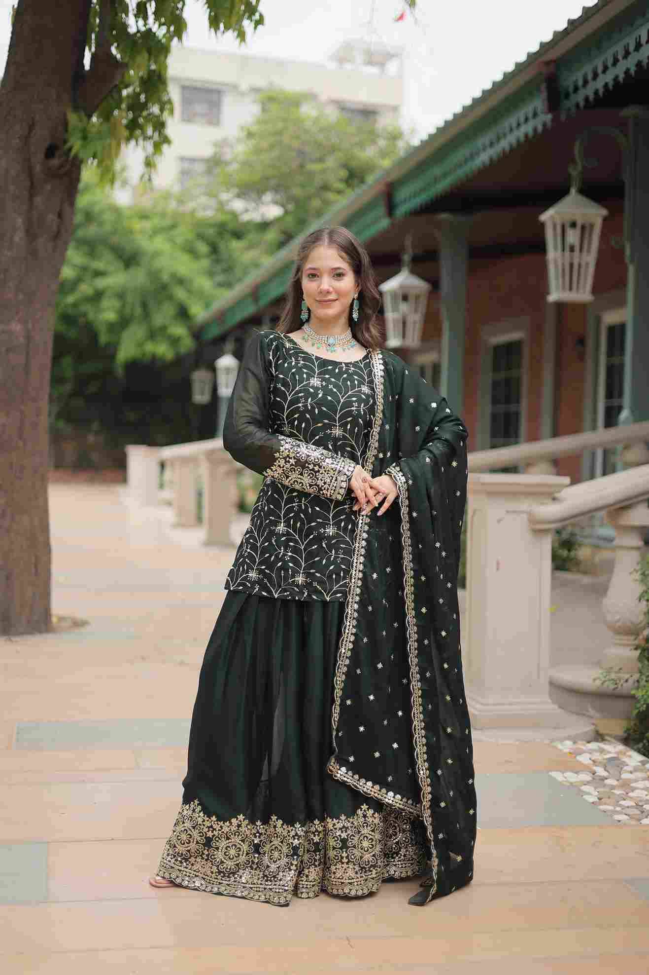 Sf-1020 By Fashid Wholesale 01 To 02 Series Designer Festive Suits Collection Beautiful Stylish Fancy Colorful Party Wear & Occasional Wear Rangoli Silk Dresses At Wholesale Price