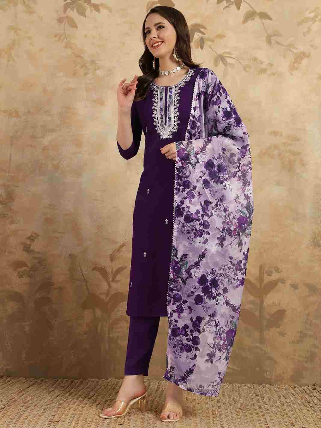 Dc-111 By Fashid Wholesale Beautiful Stylish Festive Suits Fancy Colorful Casual Wear & Ethnic Wear & Ready To Wear Chanderi Dresses At Wholesale Price