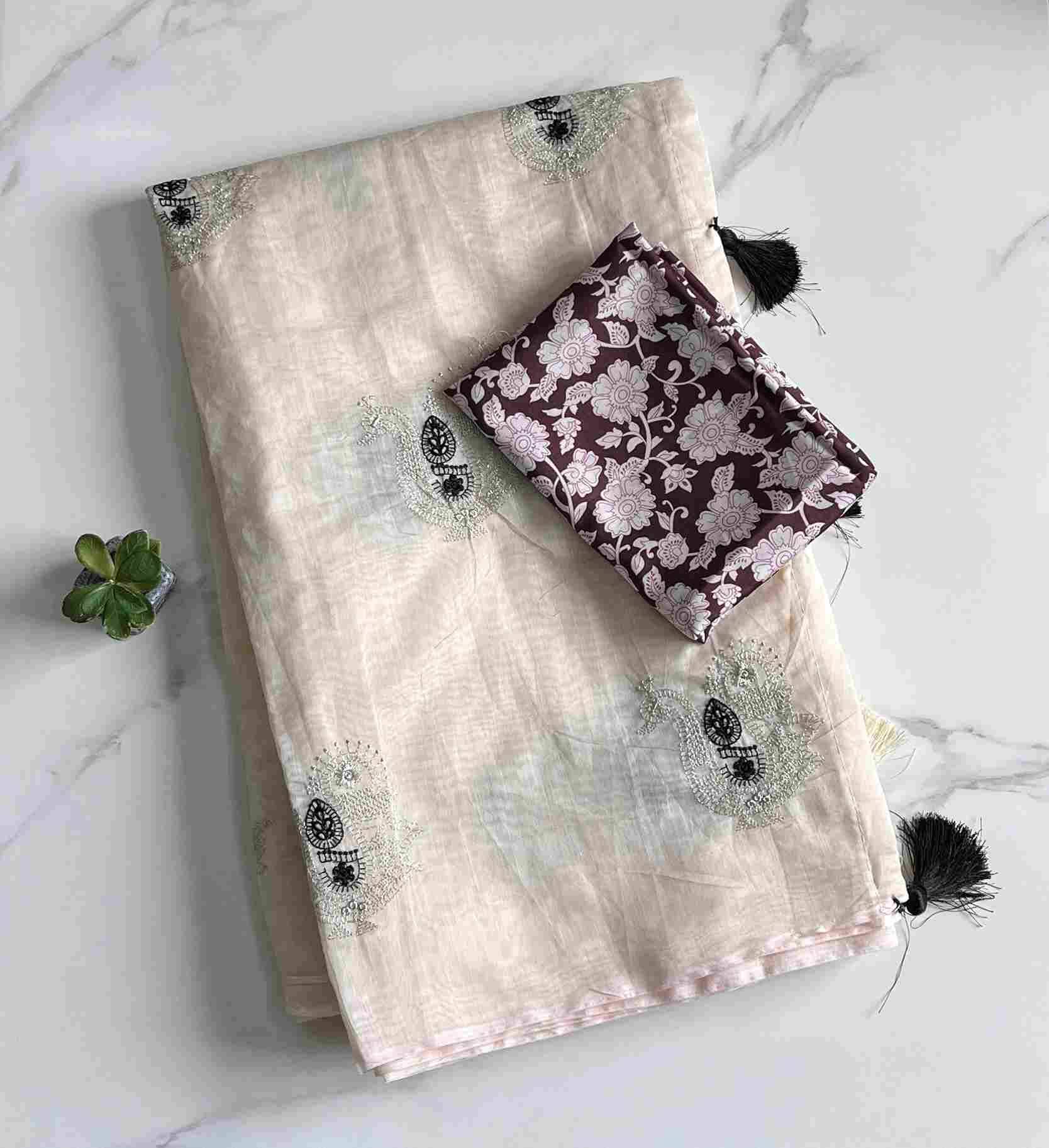 Vt-809 By Fashid Wholesale Indian Traditional Wear Collection Beautiful Stylish Fancy Colorful Party Wear & Occasional Wear Premium Chanderi Sarees At Wholesale Price