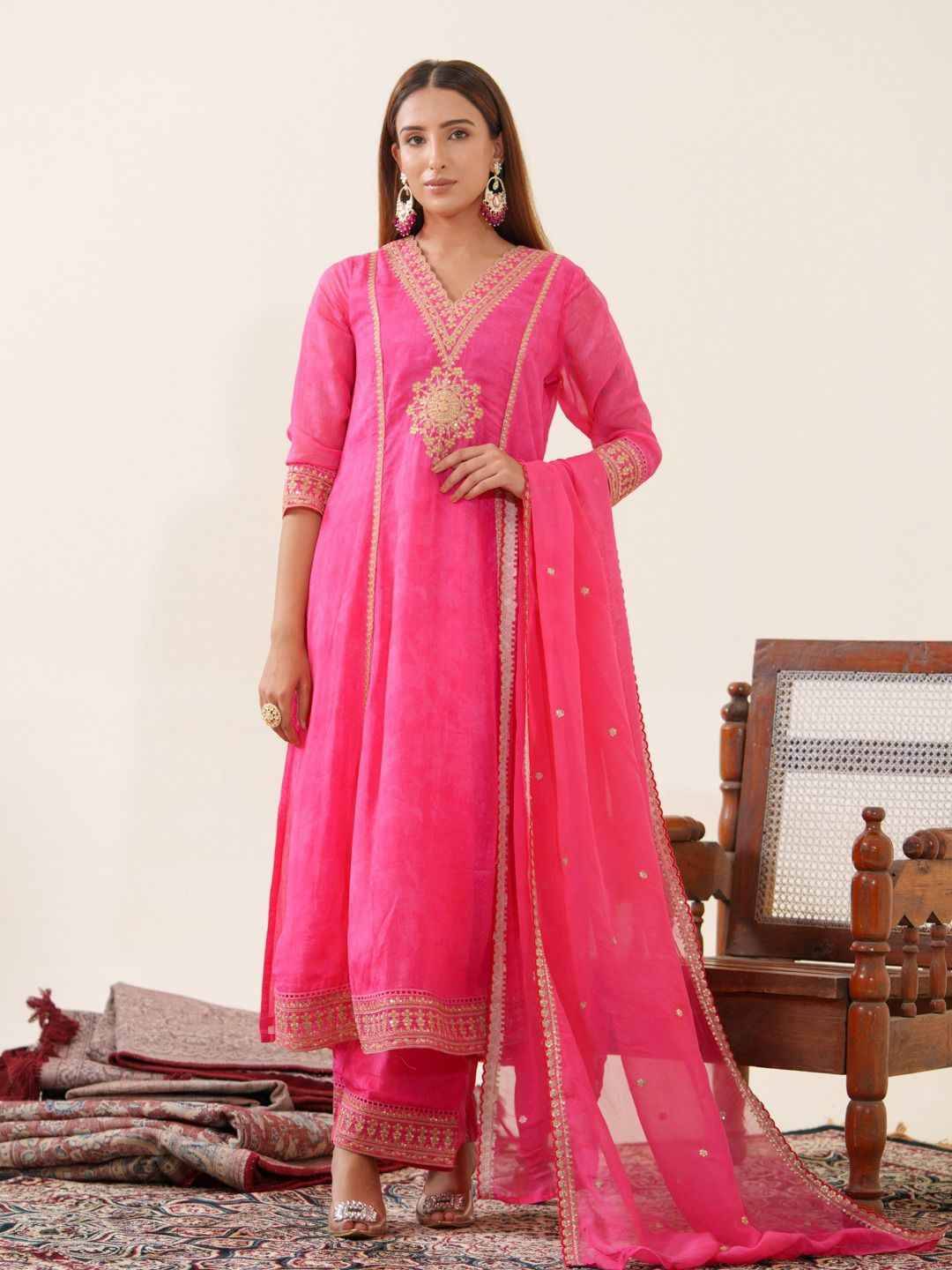 Apanra By Fashid Wholesale 01 To 04 Series Beautiful Festive Suits Colorful Stylish Fancy Casual Wear & Ethnic Wear Organza Dresses At Wholesale Price
