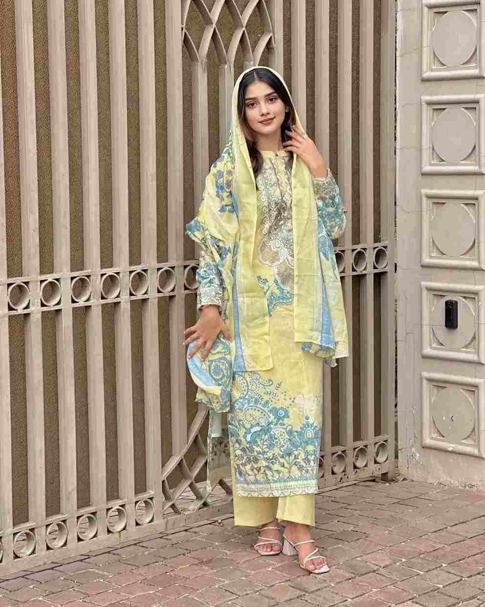 Kl-33 By Fashid Wholesale 01 To 02 Series Beautiful Suits Colorful Stylish Fancy Casual Wear & Ethnic Wear Heavy Muslin Cotton Dresses At Wholesale Price