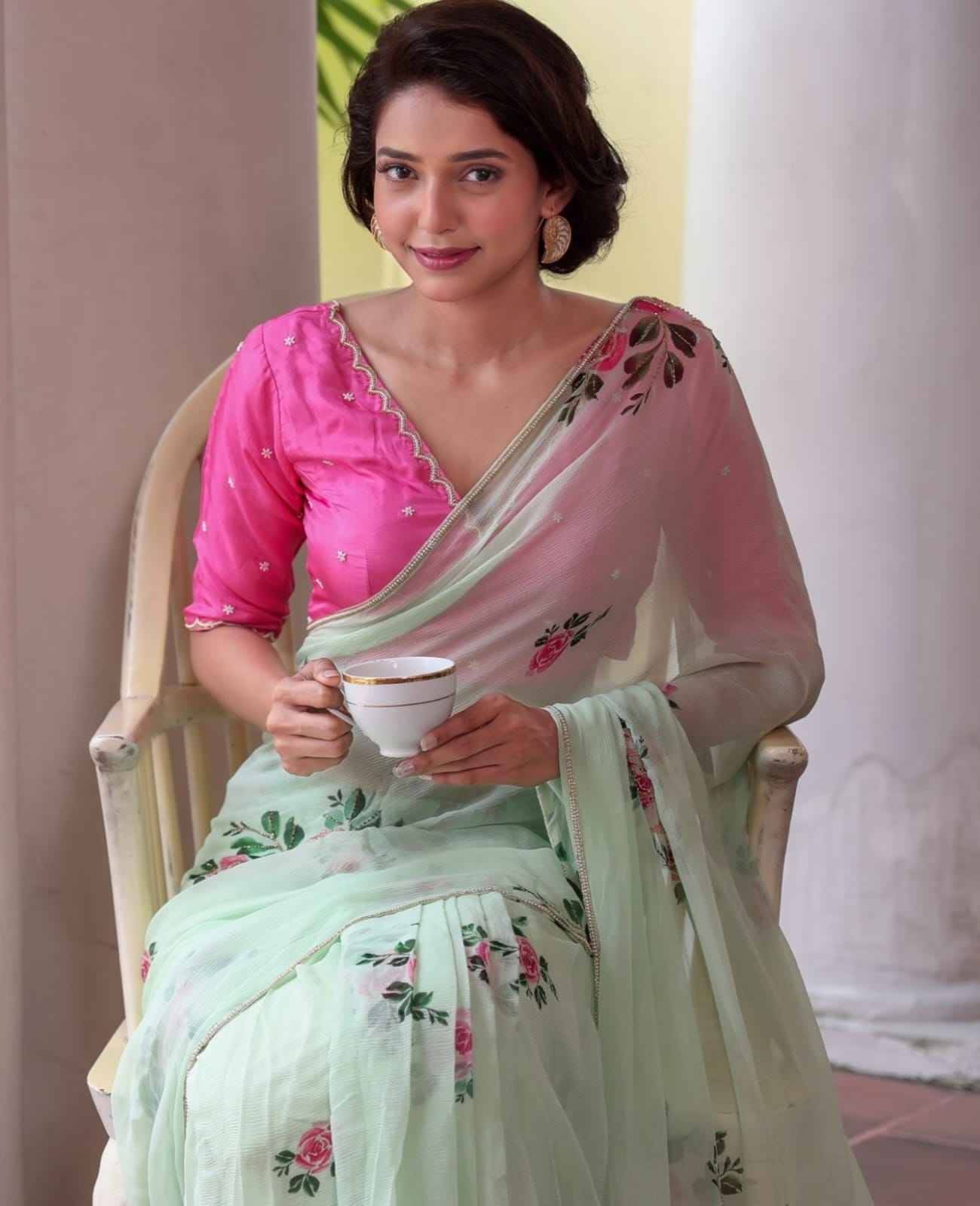 Vd-Naaz Vol-2 By Fashid Wholesale Indian Traditional Wear Collection Beautiful Stylish Fancy Colorful Party Wear & Occasional Wear Pure Soft Tebby Silk Sarees At Wholesale Price