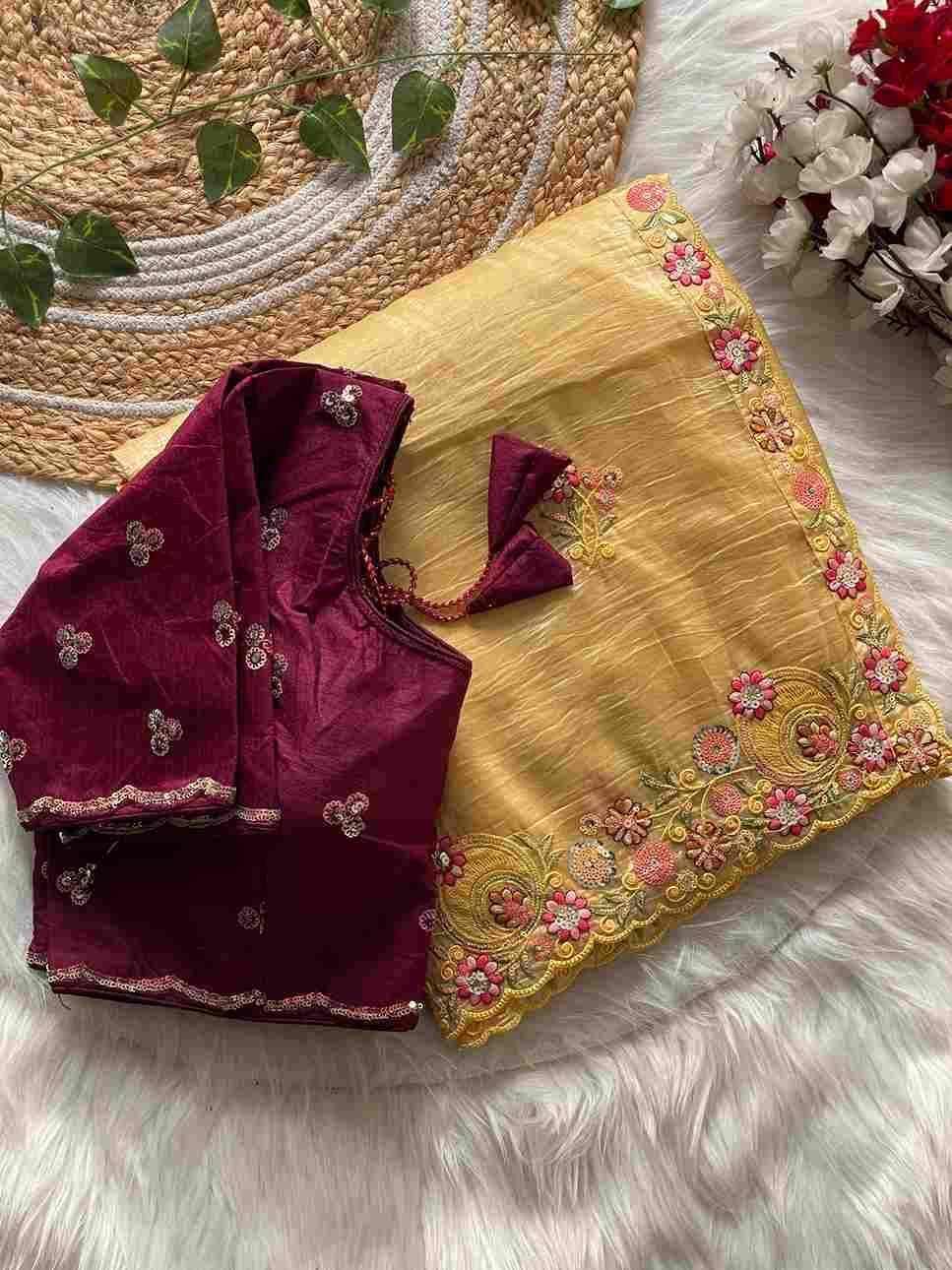 Vs-Laxmi By Fashid Wholesale 01 To 05 Series Indian Traditional Wear Collection Beautiful Stylish Fancy Colorful Party Wear & Occasional Wear Premium Gold Crush Sarees At Wholesale Price
