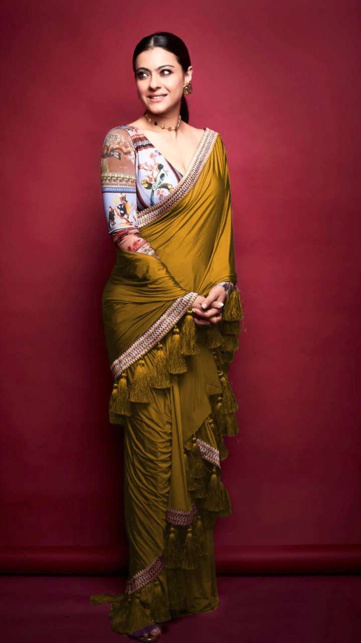 TANAJI BY FASHID WHOLESALE 01 TO 06 SERIES INDIAN TRADITIONAL WEAR COLLECTION BEAUTIFUL STYLISH FANCY COLORFUL PARTY WEAR & OCCASIONAL WEAR HEAVY RANGOLI SAREES AT WHOLESALE PRICE