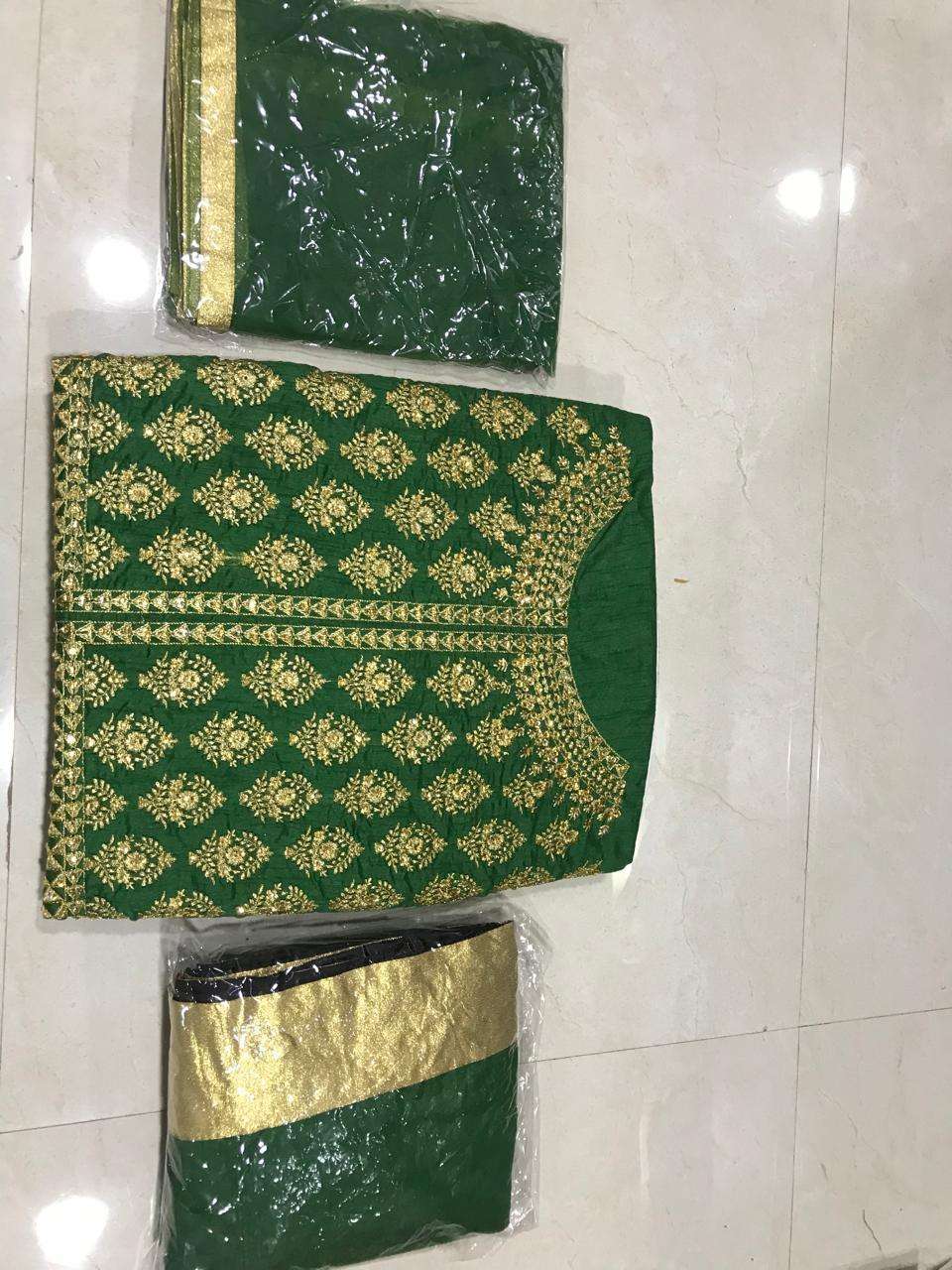 BOUTIQUE COLLECTION 1028 COLOURS BY FASHID WHOLESALE SERIES DESIGNER SUITS COLLECTION BEAUTIFUL STYLISH FANCY COLORFUL PARTY WEAR & OCCASIONAL WEAR HEAVY SILK EMBROIDERED DRESSES AT WHOLESALE PRICE