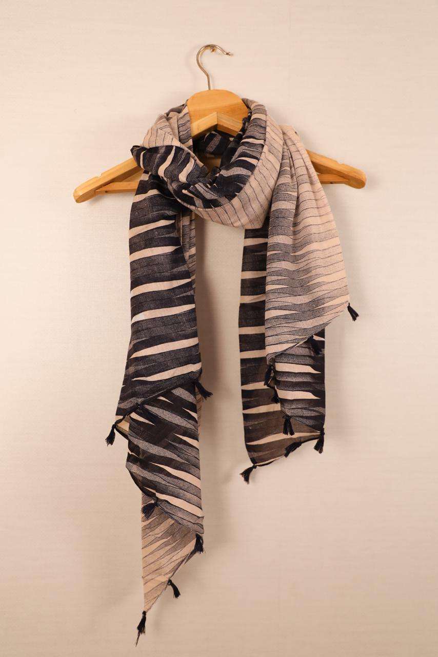 KANZ SCARF BY KAAMIRI 1001 TO 1016 SERIES DESIGNER BEAUTIFUL STYLISH FANCY COLORFUL PARTY WEAR & ETHNIC WEAR COTTON STOLES WITH TASSELS SCARF AT WHOLESALE PRICE