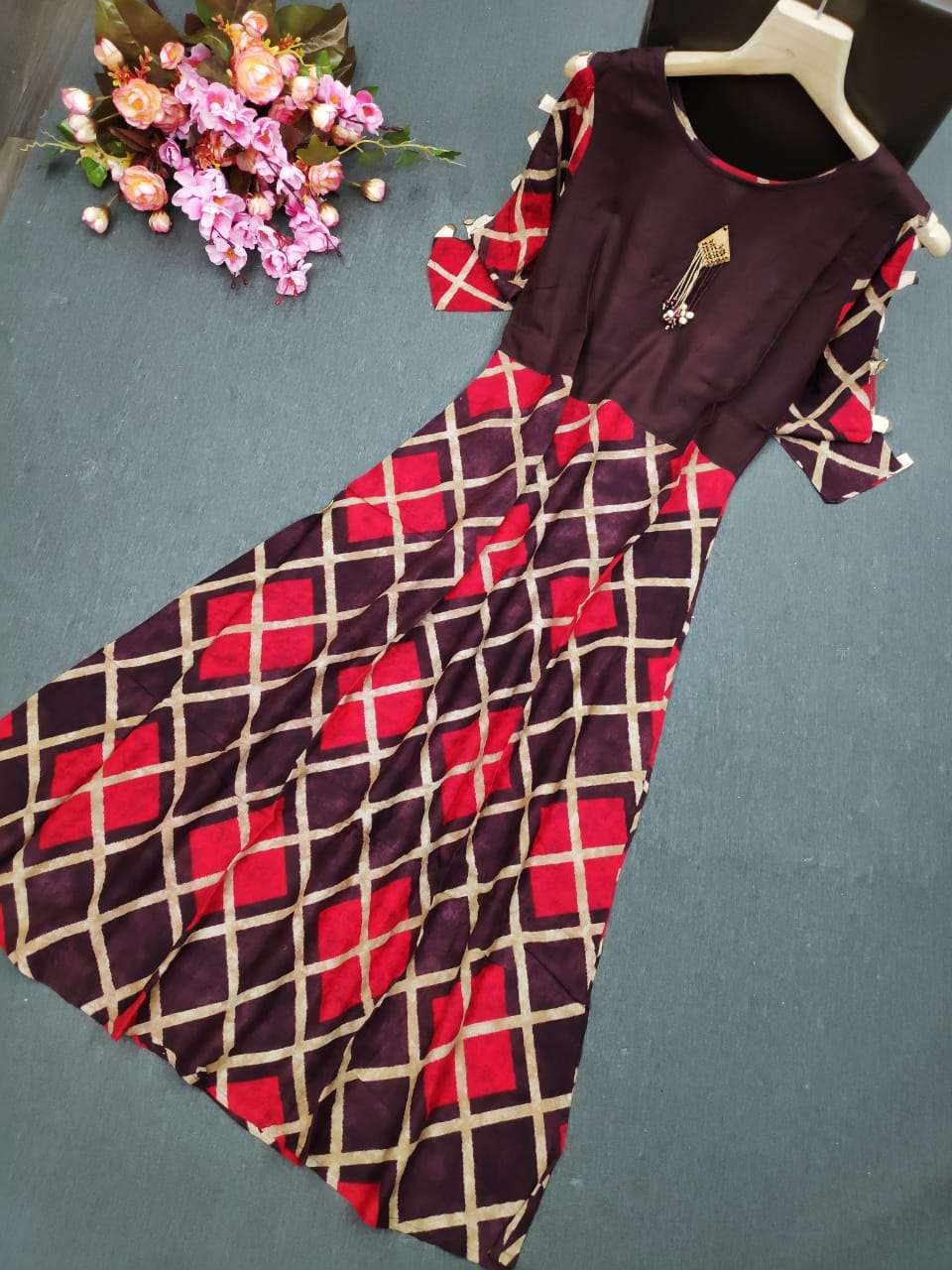 WESTERN VOL-5 BY VEE FAB 01 TO 04 SERIES BEAUTIFUL STYLISH COLORFUL FANCY PARTY WEAR & ETHNIC WEAR & READY TO WEAR PREMIUM RAYON KURTIS AT WHOLESALE PRICE