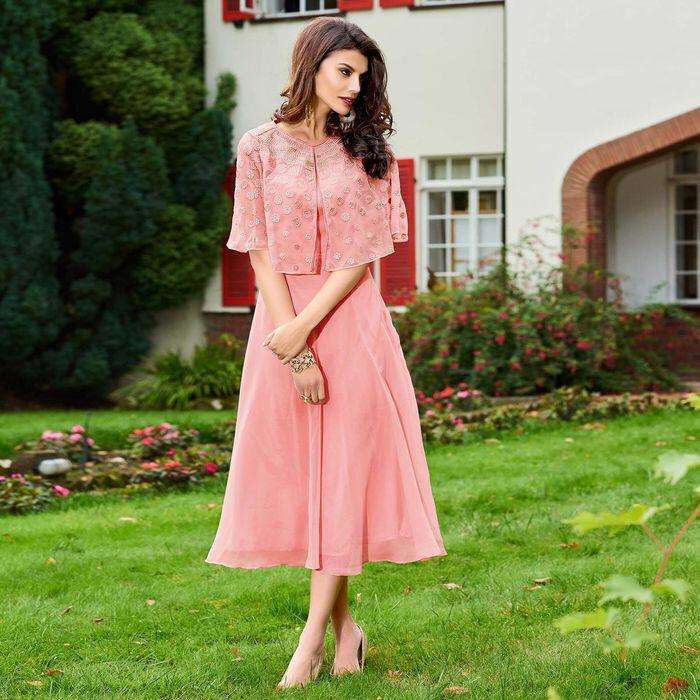 SASYA HIT DESIGN 8044 BY ARIHNAT DESIGNER BEAUTIFUL STYLISH FANCY COLORFUL CASUAL WEAR & ETHNIC WEAR FAUX GEORGETTE KURTIS AT WHOLESALE PRICE
