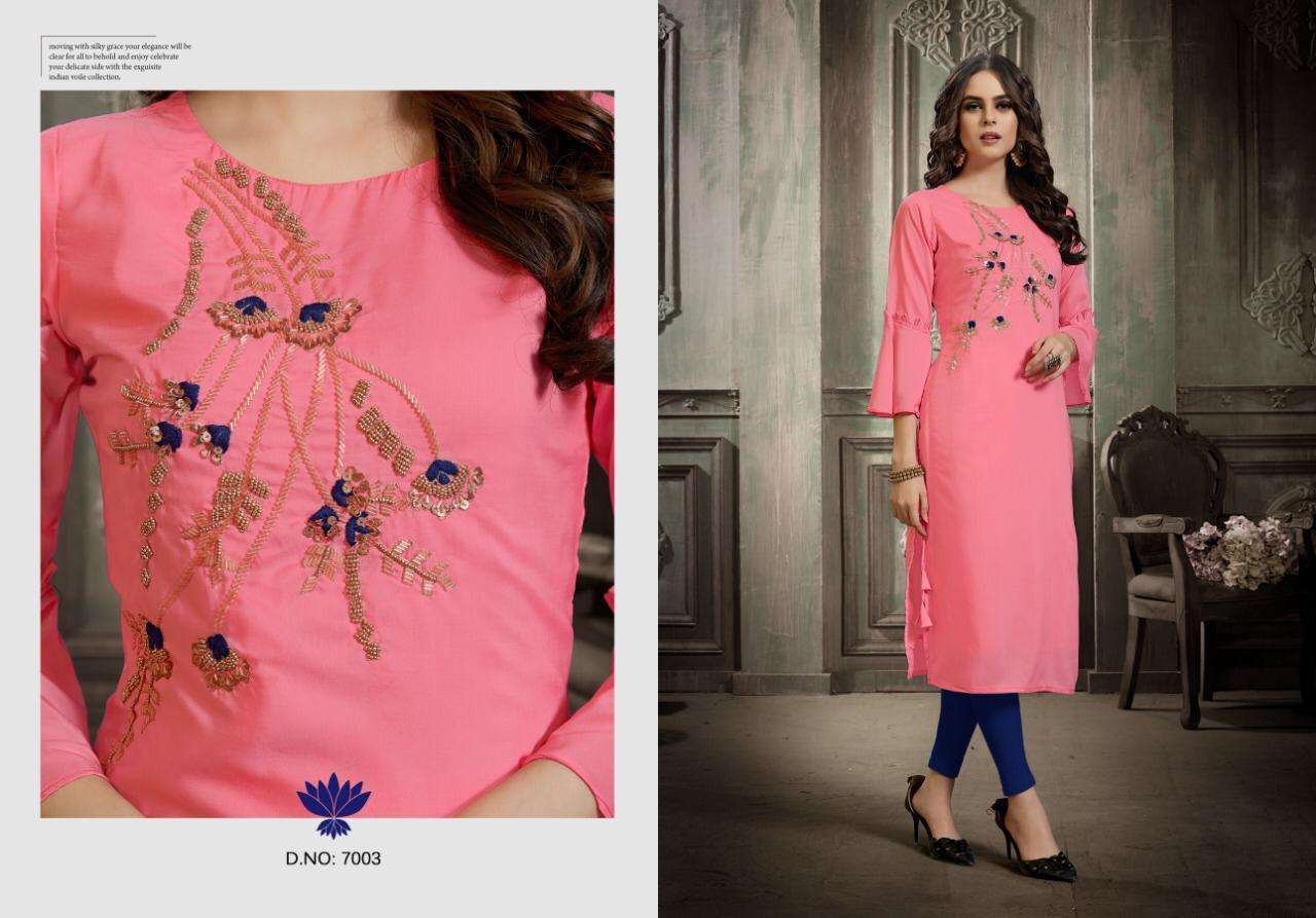 DAZZLE BY AMAAYA GARMENTS 7001 TO 7005 SERIES BEAUTIFUL STYLISH FANCY COLORFUL CASUAL WEAR & ETHNIC WEAR MUSLIN PRINTED KURTIS AT WHOLESALE PRICE