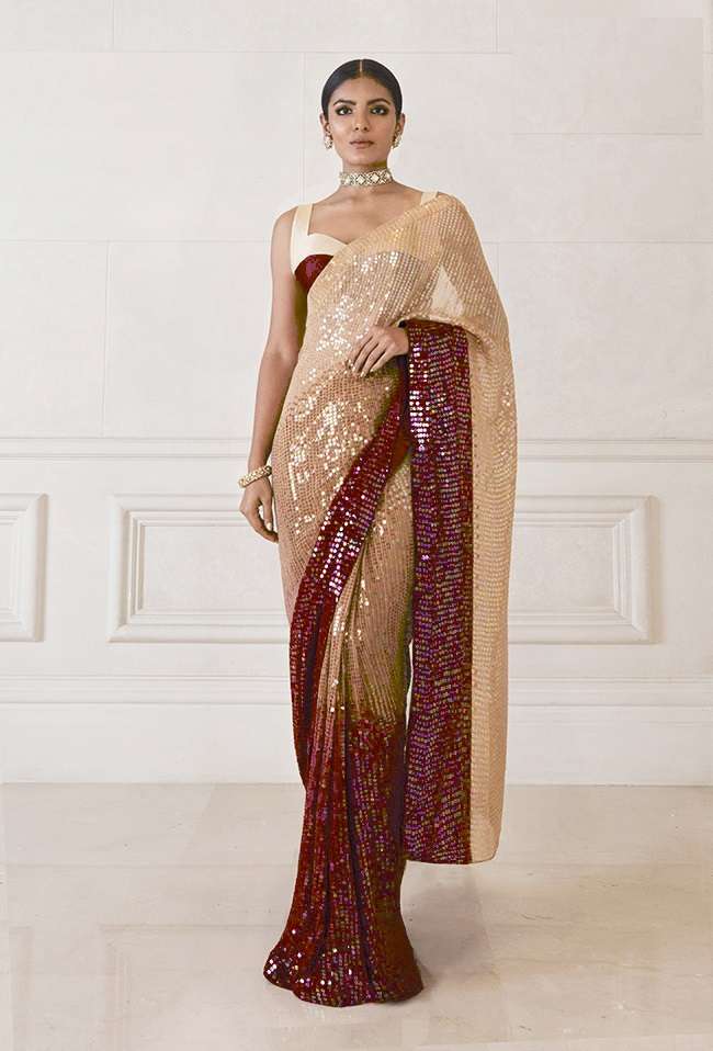 NAMASTE MADAM BY FASHID WHOLESALE 01 TO 07 SERIES INDIAN TRADITIONAL WEAR COLLECTION BEAUTIFUL STYLISH FANCY COLORFUL PARTY WEAR & OCCASIONAL WEAR WEIGHTLESS SAREES AT WHOLESALE PRICE