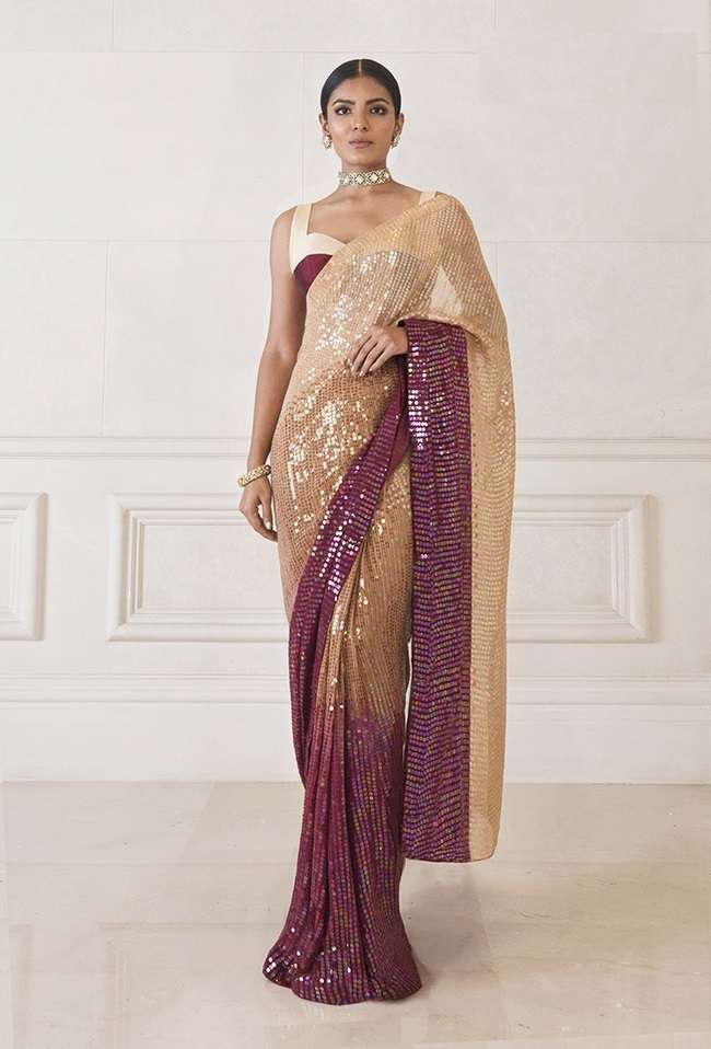 NAMASTE MADAM BY FASHID WHOLESALE 01 TO 07 SERIES INDIAN TRADITIONAL WEAR COLLECTION BEAUTIFUL STYLISH FANCY COLORFUL PARTY WEAR & OCCASIONAL WEAR WEIGHTLESS SAREES AT WHOLESALE PRICE