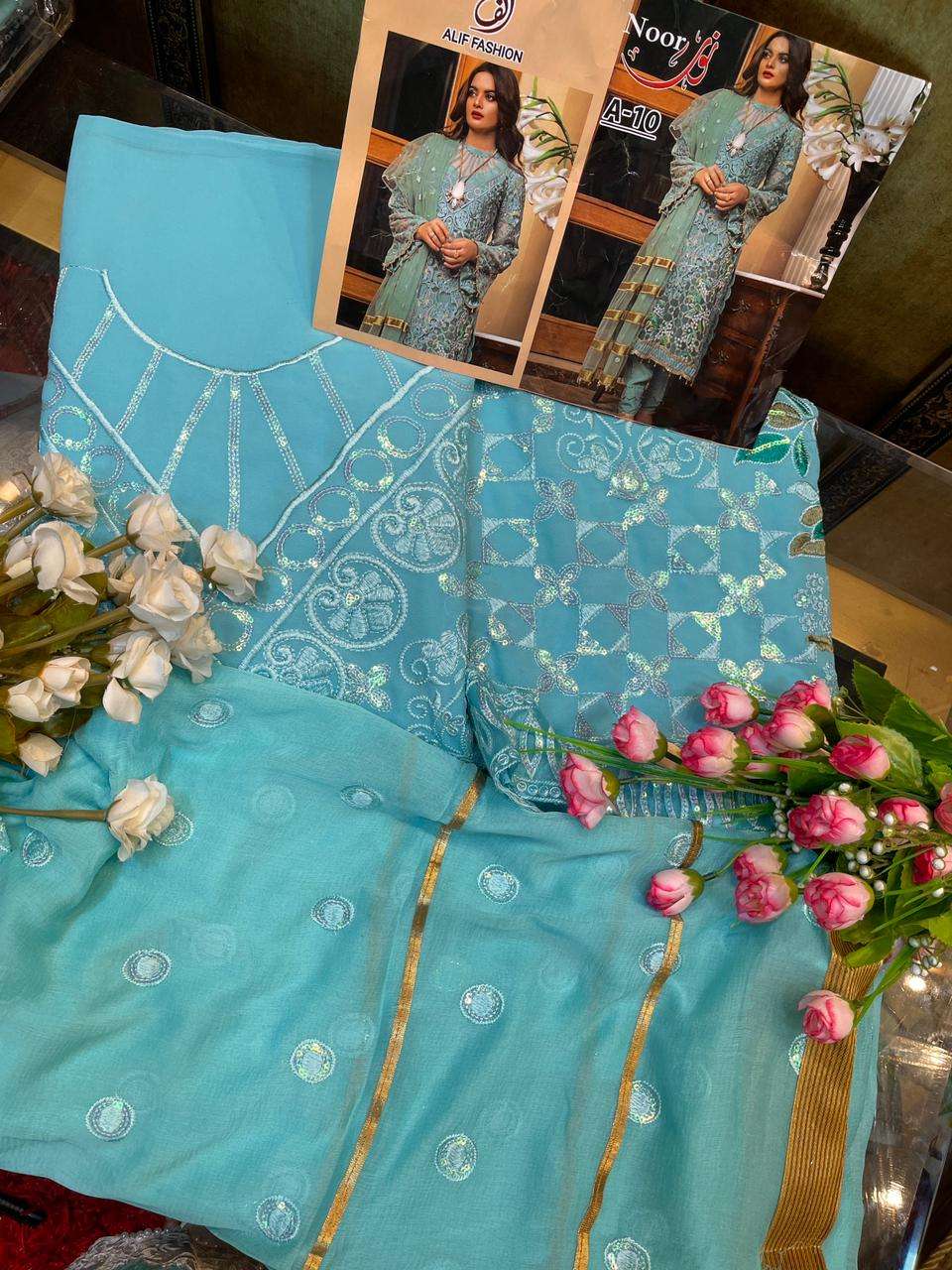 NOOR BY ALIF FASHION PAKISTANI SUITS BEAUTIFUL FANCY COLORFUL STYLISH PARTY WEAR & OCCASIONAL WEAR FAUX GEORGETTE EMBROIDERED DRESSES AT WHOLESALE PRICE