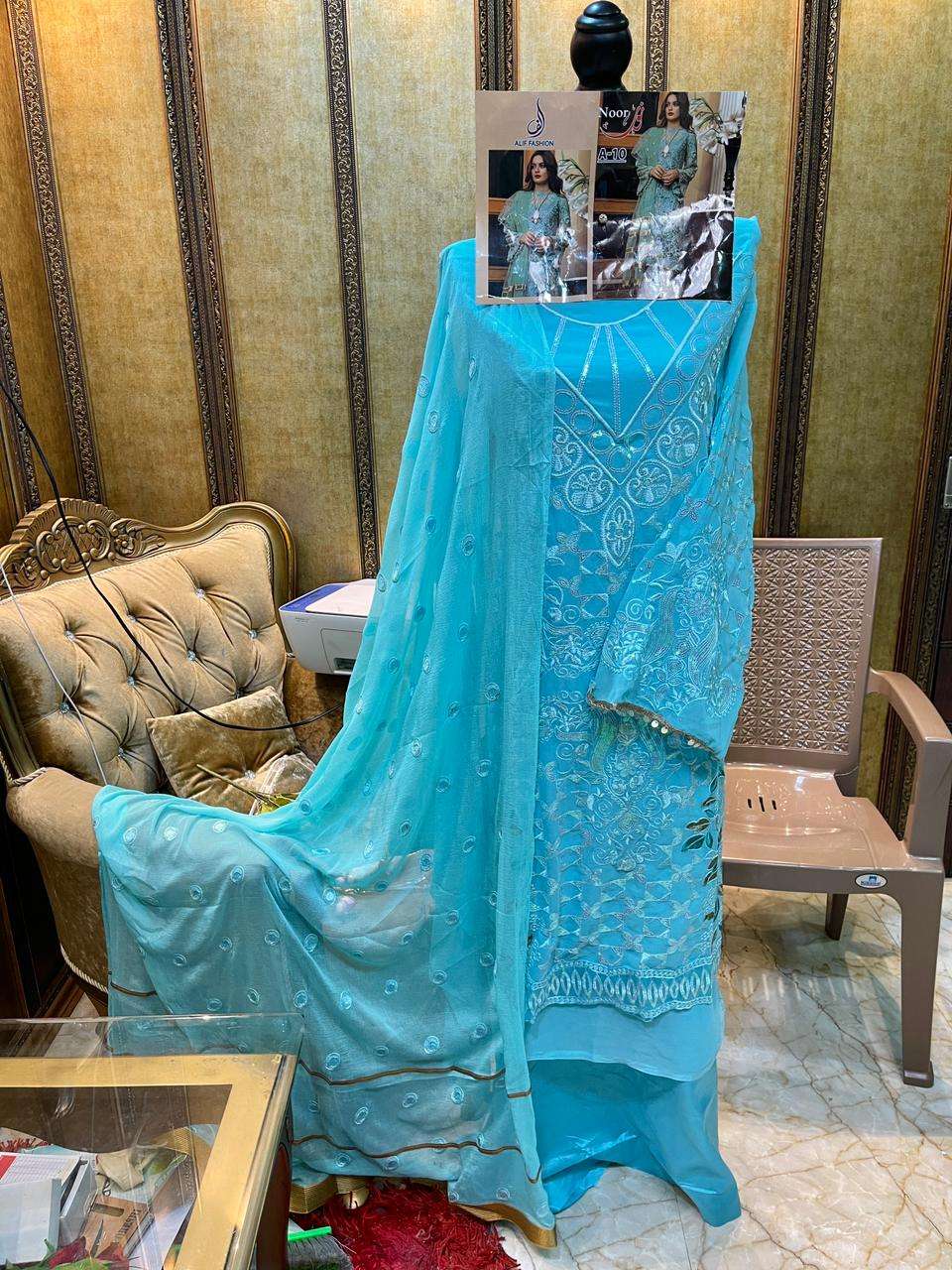NOOR BY ALIF FASHION PAKISTANI SUITS BEAUTIFUL FANCY COLORFUL STYLISH PARTY WEAR & OCCASIONAL WEAR FAUX GEORGETTE EMBROIDERED DRESSES AT WHOLESALE PRICE