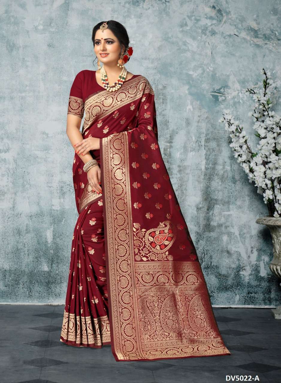 DEVIKA BY INDIAN WOMEN INDIAN TRADITIONAL WEAR COLLECTION BEAUTIFUL STYLISH FANCY COLORFUL PARTY WEAR & OCCASIONAL WEAR DYED SILK SAREES AT WHOLESALE PRICE