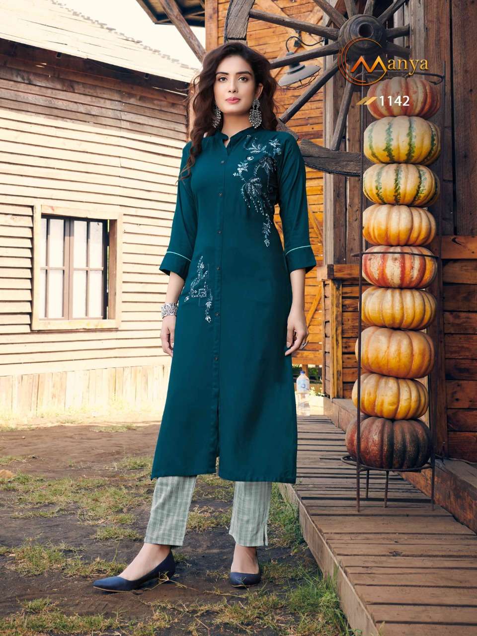 GLORY BY MANYA 1140 TO 1145 SERIES DESIGNER STYLISH FANCY COLORFUL BEAUTIFUL PARTY WEAR & ETHNIC WEAR COLLECTION COTTON EMBROIDERY KURTIS WITH BOTTOM AT WHOLESALE PRICE
