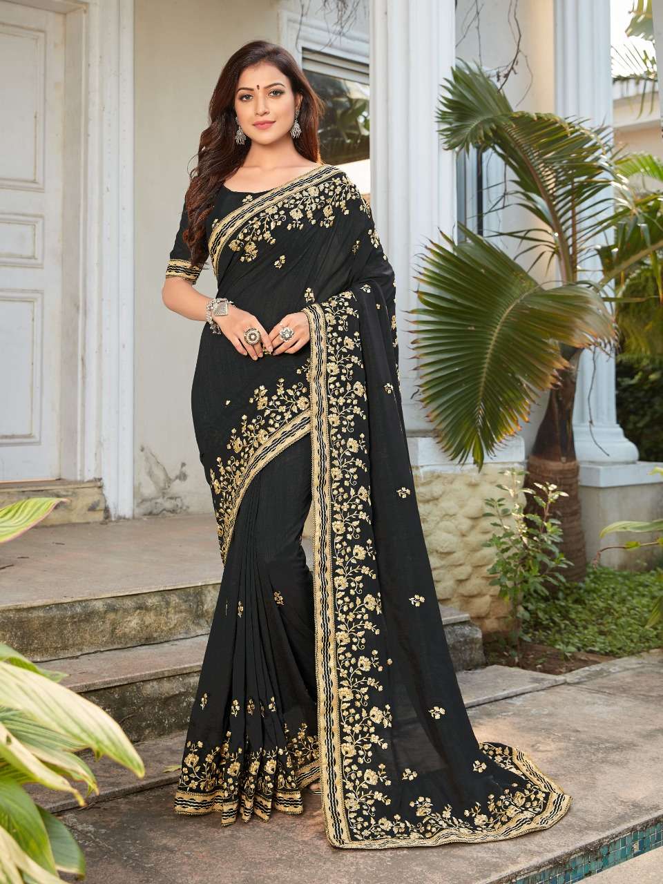 MANOHARI HIT DESIGNS BY MANOHARI INDIAN TRADITIONAL WEAR COLLECTION BEAUTIFUL STYLISH FANCY COLORFUL PARTY WEAR & OCCASIONAL WEAR VICHITRA SILK SAREES AT WHOLESALE PRICE