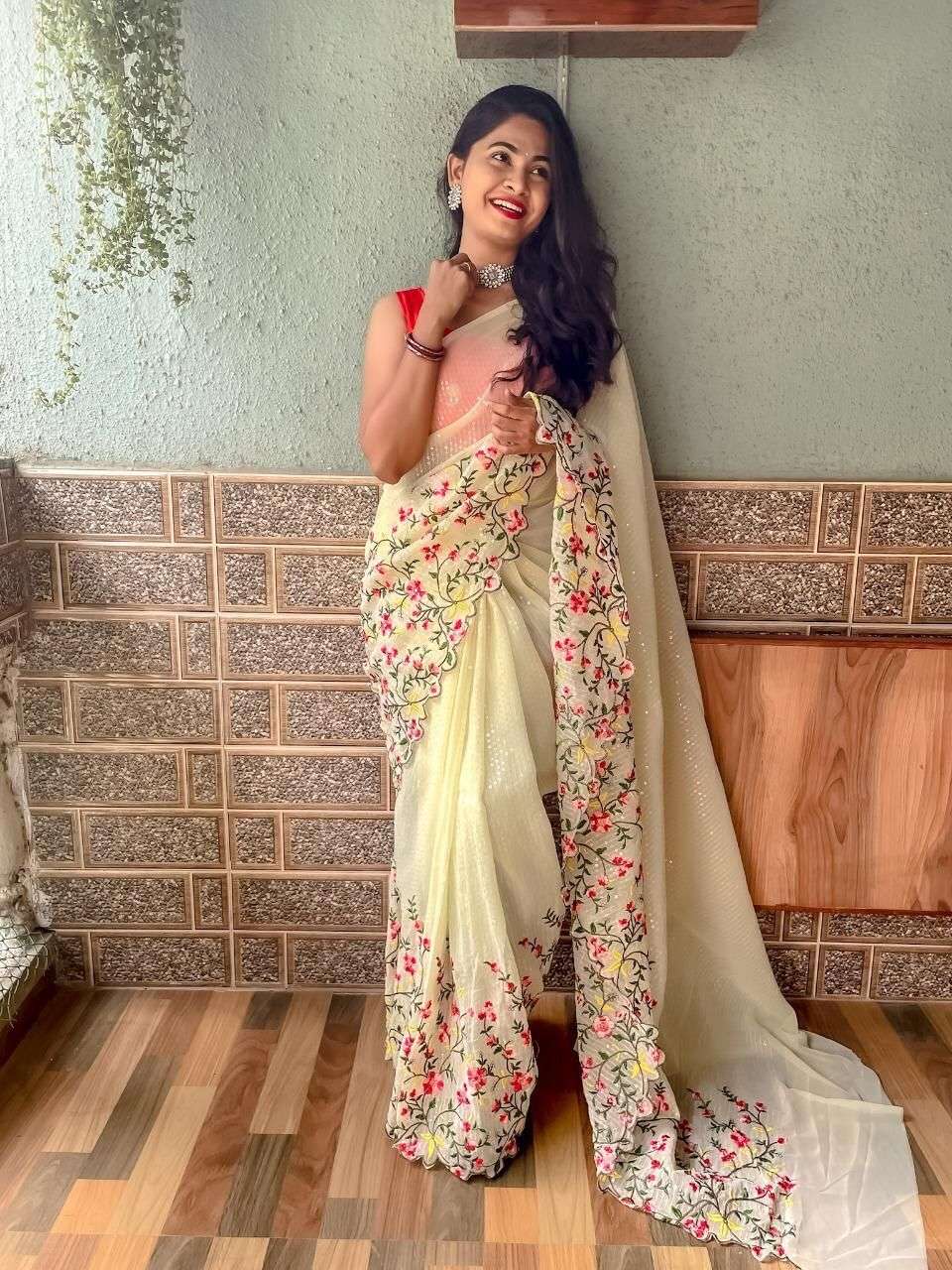 SUHANI VOL-2 BY INDO VASTRA 201 TO 211 SERIES INDIAN TRADITIONAL WEAR COLLECTION BEAUTIFUL STYLISH FANCY COLORFUL PARTY WEAR & OCCASIONAL WEAR GEORGETTE SAREES AT WHOLESALE PRICE