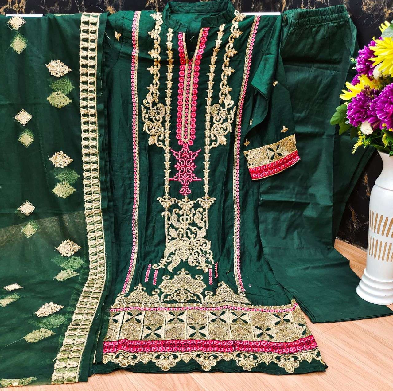 MOHTAAZ BY GUL BAHAR 101 TO 104 SERIES PAKISTANI SUITS BEAUTIFUL FANCY COLORFUL STYLISH PARTY WEAR & OCCASIONAL WEAR HEAVY JAM COTTON EMBROIDERED DRESSES AT WHOLESALE PRICE