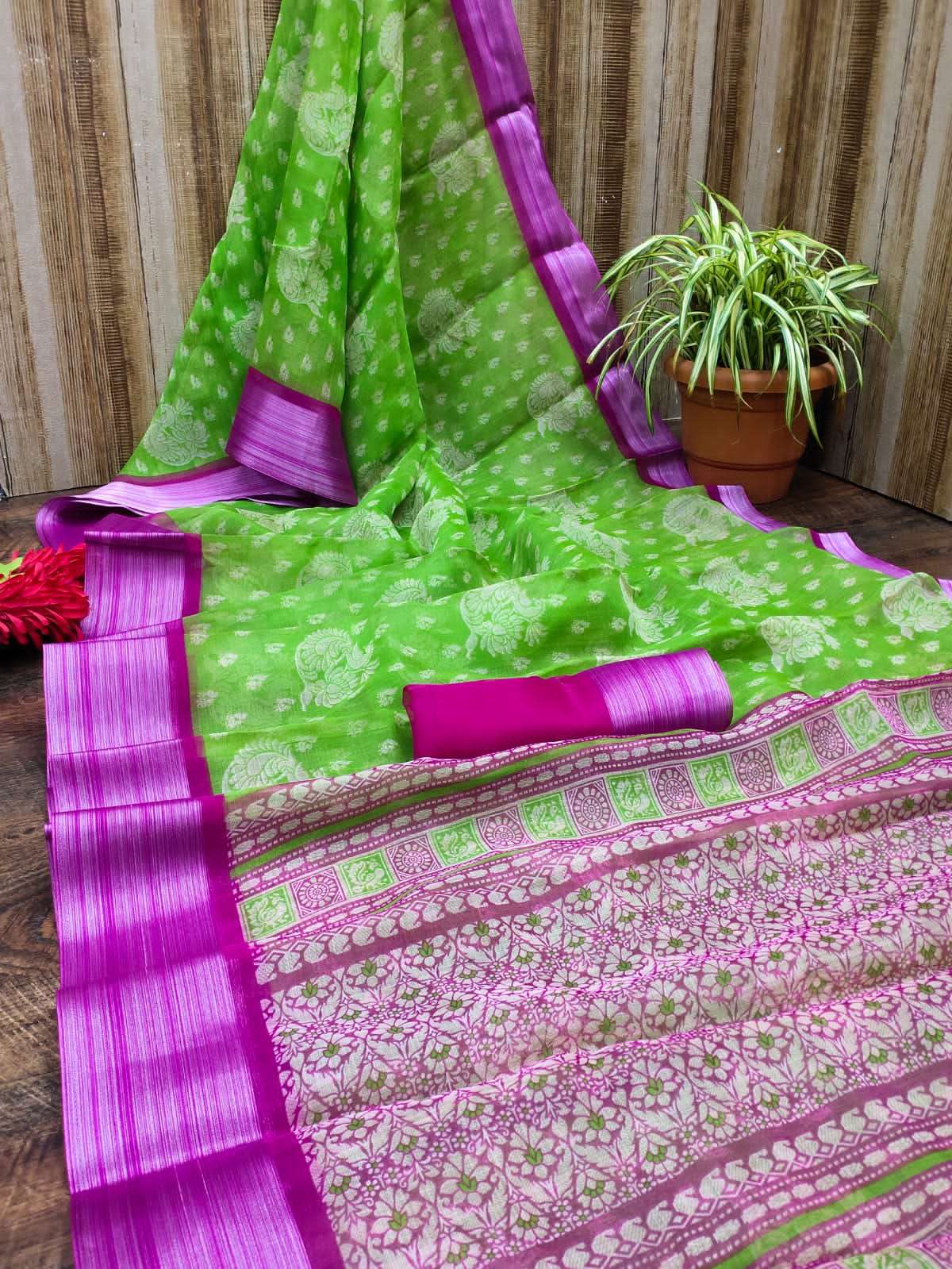 MYRA VOL-8 BY MYRA 801 TO 812 SERIES INDIAN TRADITIONAL WEAR COLLECTION BEAUTIFUL STYLISH FANCY COLORFUL PARTY WEAR & OCCASIONAL WEAR PREMIUM ORGANZA SAREES AT WHOLESALE PRICE