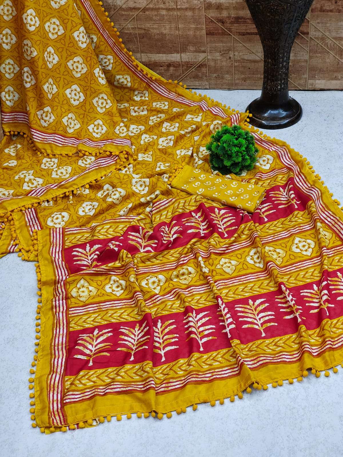 SOFT COTTON VOL-2 BY MYRA 201 TO 212 SERIES INDIAN TRADITIONAL WEAR COLLECTION BEAUTIFUL STYLISH FANCY COLORFUL PARTY WEAR & OCCASIONAL WEAR SOFT COTTON SAREES AT WHOLESALE PRICE