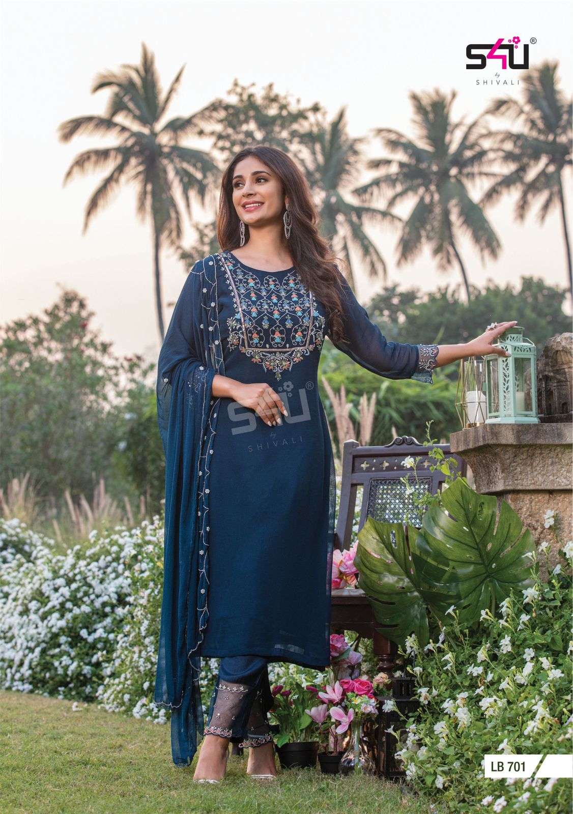 LA BELLA VOL-7 BY S4U FASHION 701 TO 705 SERIES BEAUTIFUL SUITS COLORFUL STYLISH FANCY CASUAL WEAR & ETHNIC WEAR GEORGETTE EMBROIDERED DRESSES AT WHOLESALE PRICE