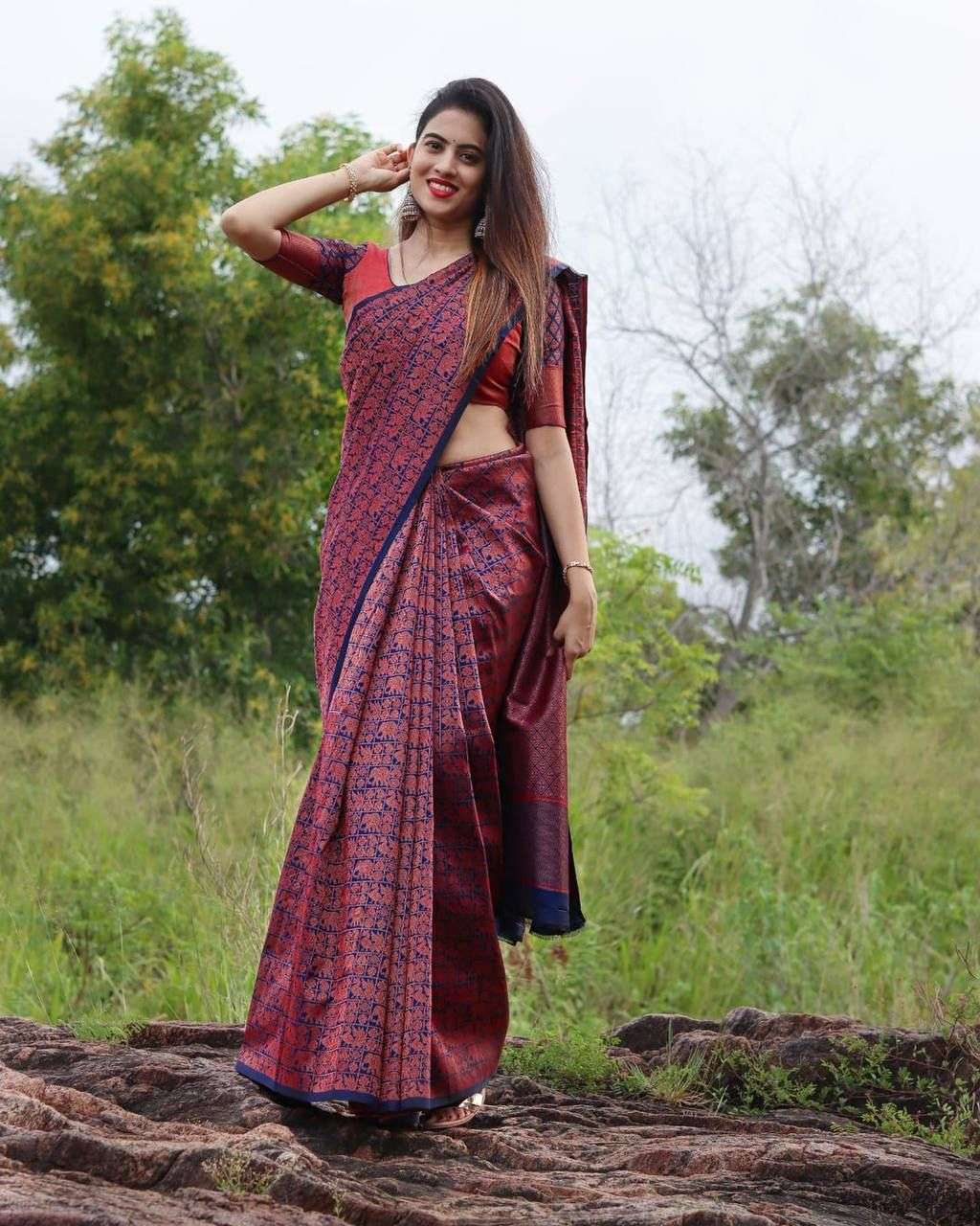159 BY FASHID WHOLESALE INDIAN TRADITIONAL WEAR COLLECTION BEAUTIFUL STYLISH FANCY COLORFUL PARTY WEAR & OCCASIONAL WEAR SOFT LICHI SILK SAREES AT WHOLESALE PRICE