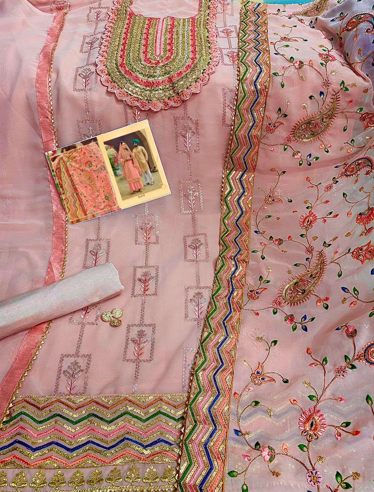 MISHAAL 8016 COLOURS BY MISHAAL FAB 8016-A TO 8016-D SERIES BEAUTIFUL SUITS STYLISH COLORFUL FANCY CASUAL WEAR & ETHNIC WEAR HEAVY GEORGETTE EMBROIDERED DRESSES AT WHOLESALE PRICE