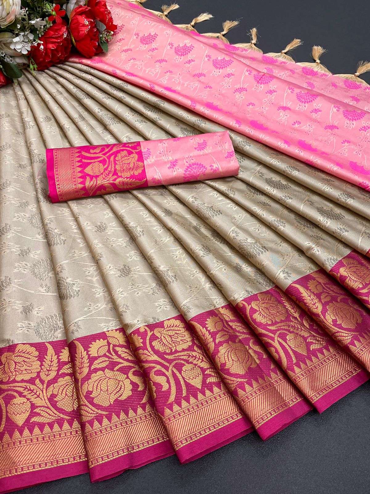 MB-3197 BY FASHID WHOLESALE 01 TO 06 SERIES INDIAN TRADITIONAL WEAR COLLECTION BEAUTIFUL STYLISH FANCY COLORFUL PARTY WEAR & OCCASIONAL WEAR PURE KANJIVARAM SILK SAREES AT WHOLESALE PRICE