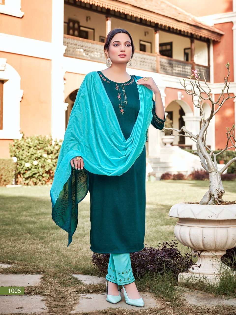 GEET BY LADY VIEW 1001 TO 1006 SERIES BEAUTIFUL SUITS COLORFUL STYLISH FANCY CASUAL WEAR & ETHNIC WEAR VISCOSE SILK DRESSES AT WHOLESALE PRICE