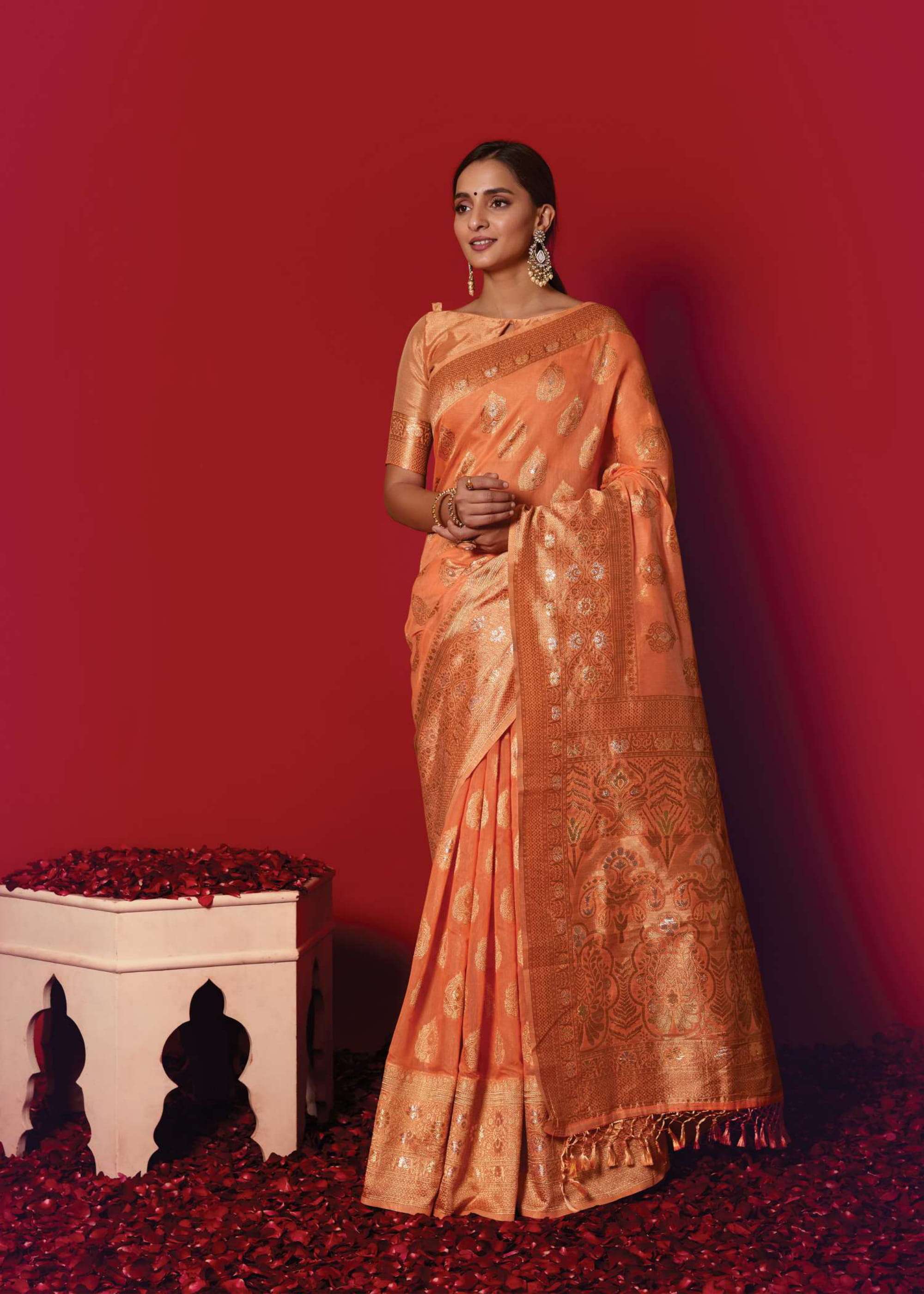 KASAB ZARI VOL-7 BY SHANGRILA A TO E SERIES INDIAN TRADITIONAL WEAR COLLECTION BEAUTIFUL STYLISH FANCY COLORFUL PARTY WEAR & OCCASIONAL WEAR PURE LINEN SAREES AT WHOLESALE PRICE