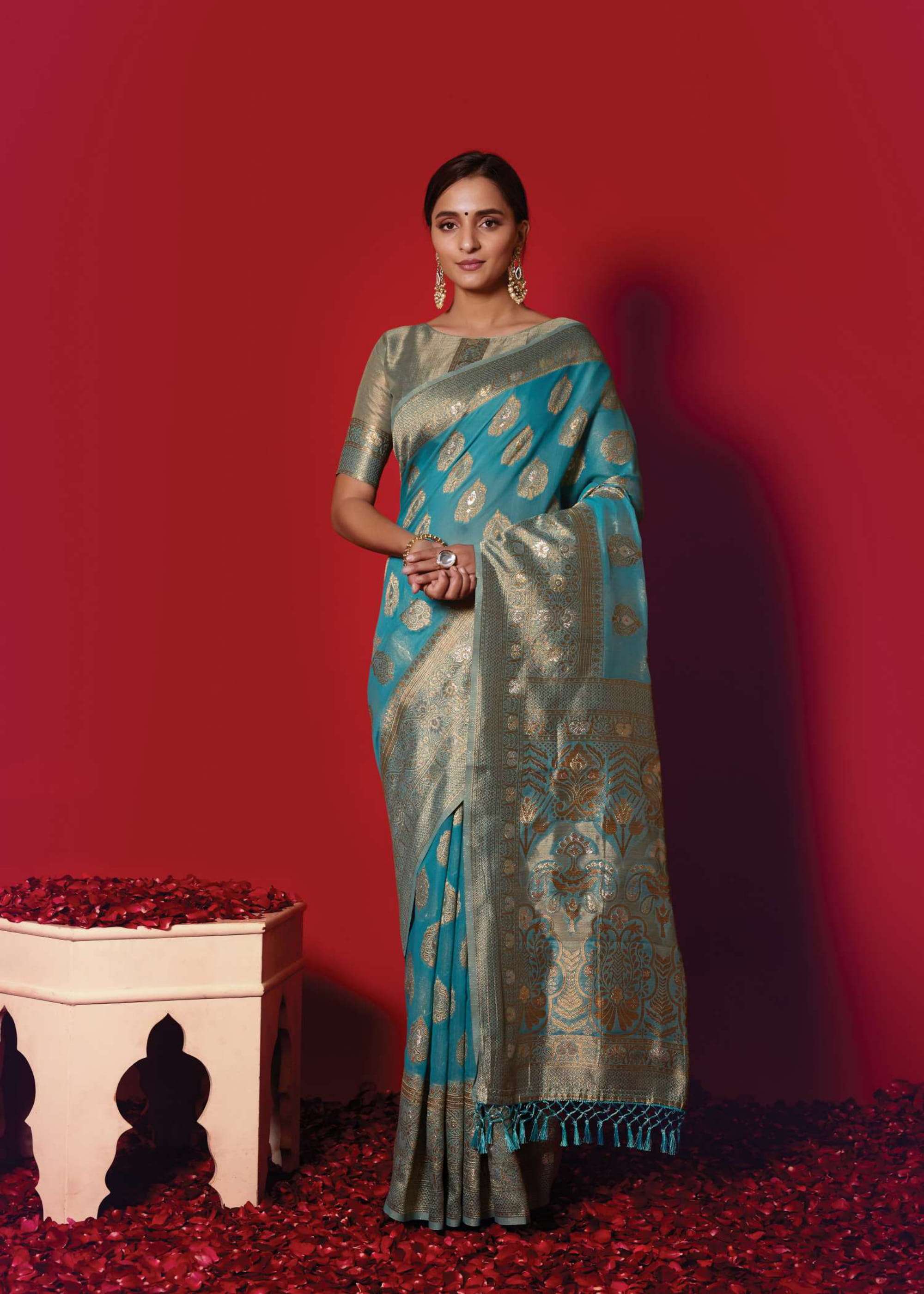 KASAB ZARI VOL-7 BY SHANGRILA A TO E SERIES INDIAN TRADITIONAL WEAR COLLECTION BEAUTIFUL STYLISH FANCY COLORFUL PARTY WEAR & OCCASIONAL WEAR PURE LINEN SAREES AT WHOLESALE PRICE