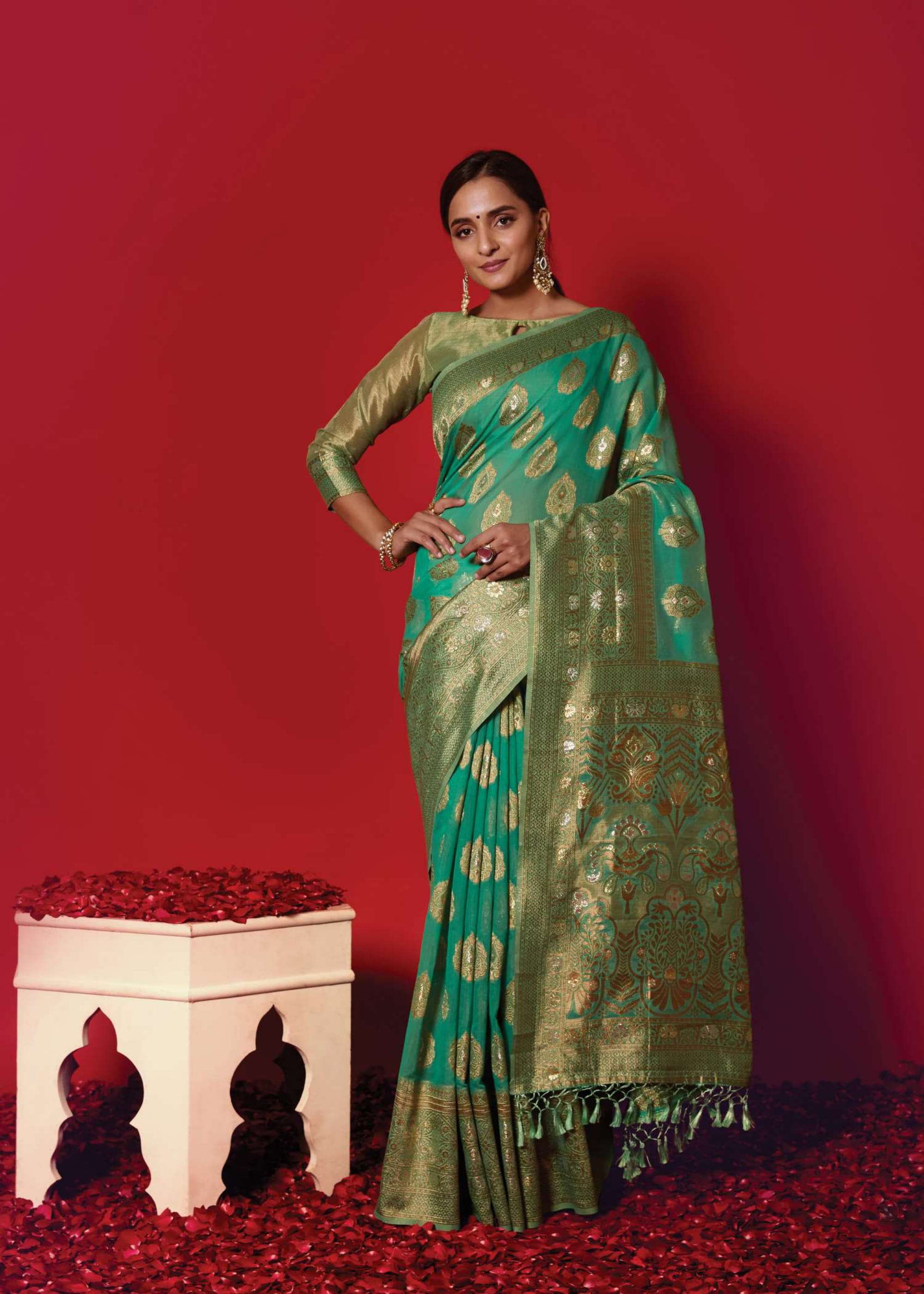 KASAB ZARI VOL-7 BY SHANGRILA A TO E SERIES INDIAN TRADITIONAL WEAR COLLECTION BEAUTIFUL STYLISH FANCY COLORFUL PARTY WEAR & OCCASIONAL WEAR PURE LINEN SAREES AT WHOLESALE PRICE