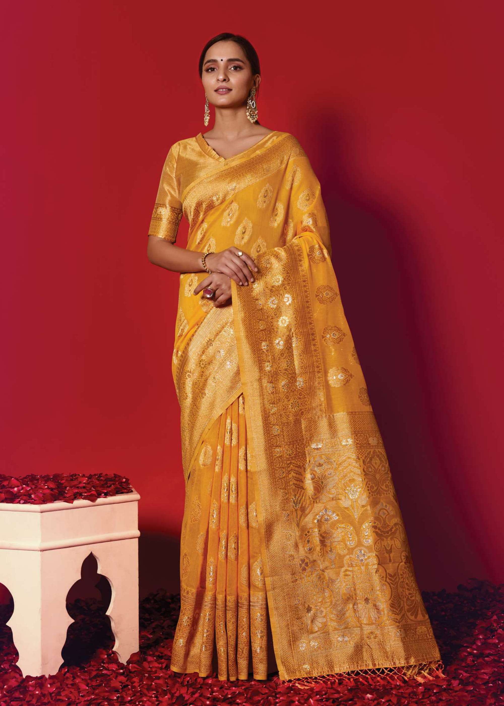 KASAB ZARI VOL-7 BY SHANGRILA A TO E SERIES INDIAN TRADITIONAL WEAR COLLECTION BEAUTIFUL STYLISH FANCY COLORFUL PARTY WEAR & OCCASIONAL WEAR PURE LINEN SAREES AT WHOLESALE PRICE