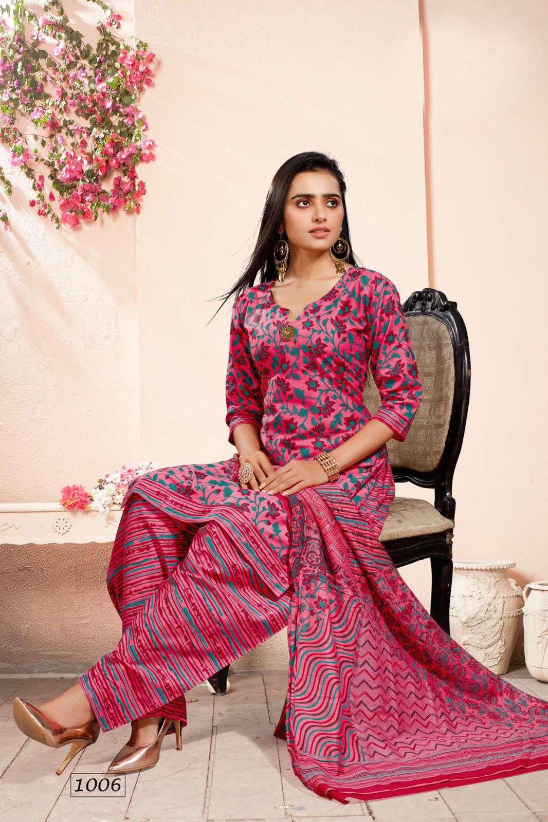 PATOLA BY BEAUTY QUEEN 1001 TO 1008 SERIES BEAUTIFUL PATIYALA SUITS COLORFUL STYLISH FANCY CASUAL WEAR & ETHNIC WEAR CAMBRIC PRINT DRESSES AT WHOLESALE PRICE