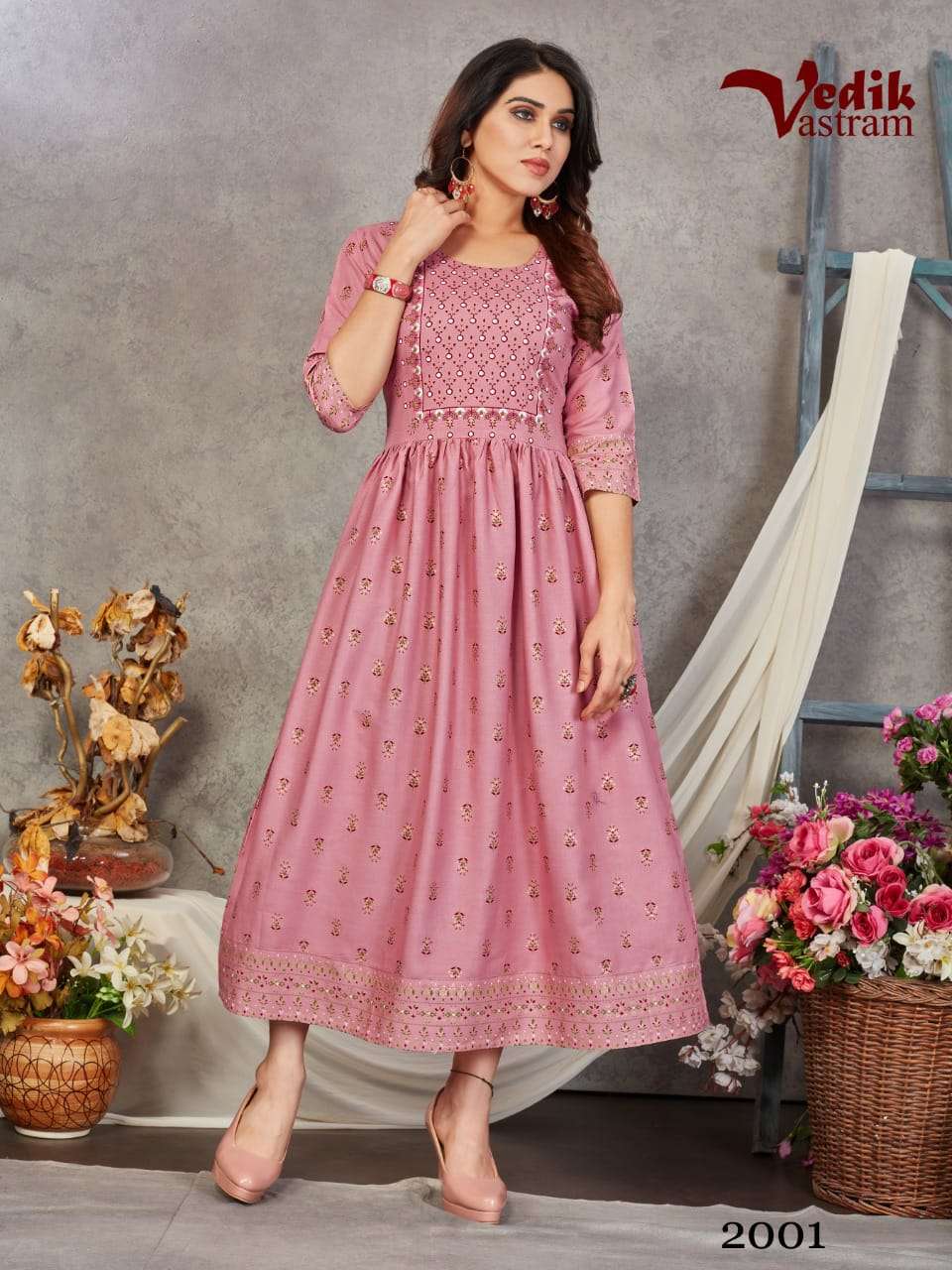 SILVER CITY BY VEDIK VASTRAM 2001 TO 2006 SERIES DESIGNER STYLISH FANCY COLORFUL BEAUTIFUL PARTY WEAR & ETHNIC WEAR COLLECTION RAYON GOLD PRINT KURTIS AT WHOLESALE PRICE