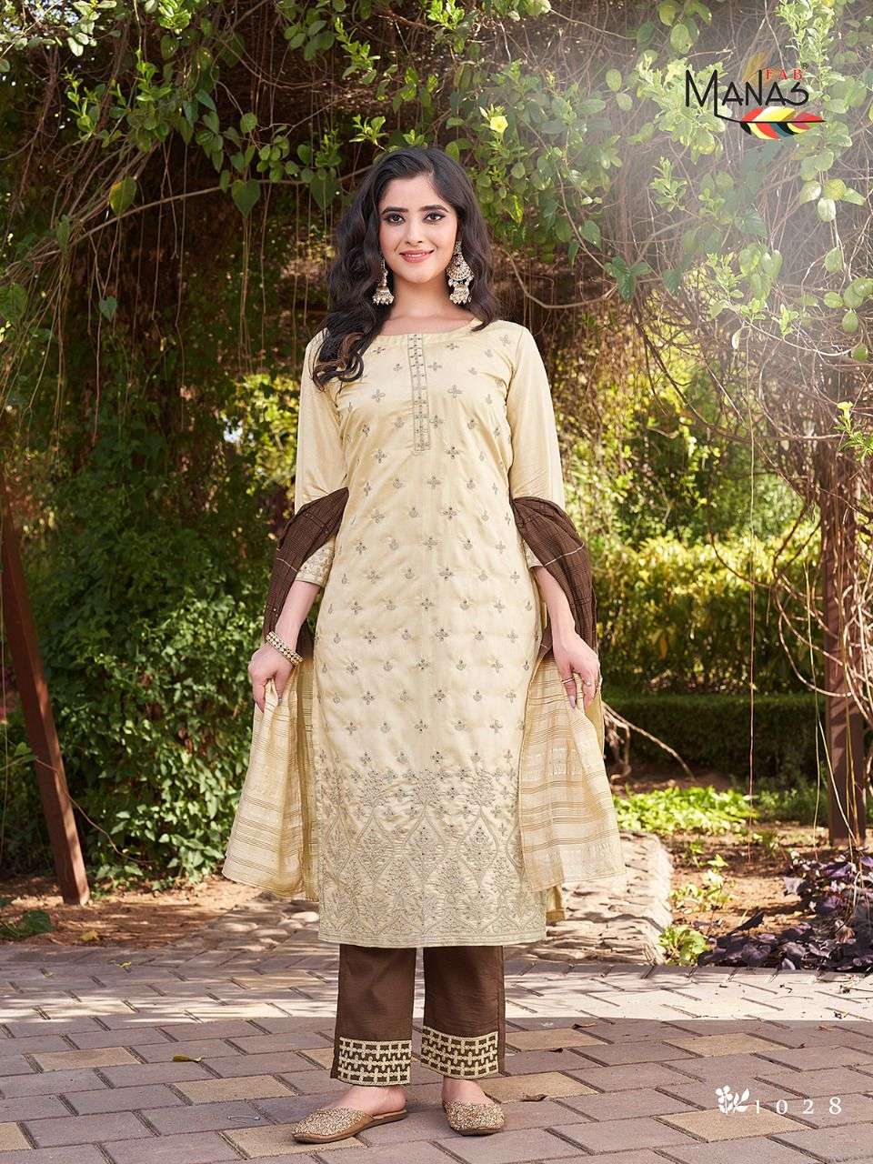 LUCKNOWI VOL-5 BY MANAS FAB 1025 TO 1030 SERIES BEAUTIFUL SUITS COLORFUL STYLISH FANCY CASUAL WEAR & ETHNIC WEAR FANCY DRESSES AT WHOLESALE PRICE