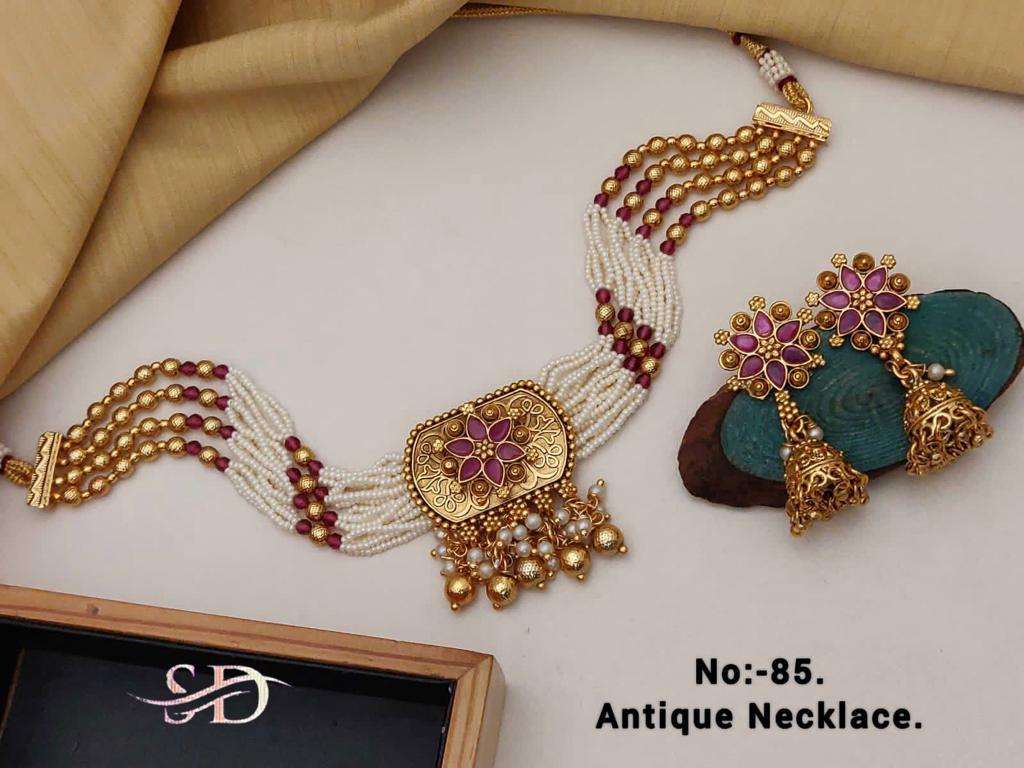 ANTIQUE NECKLACE BY FASHID WHOLESALE TRADITIONAL ARTIFICIAL JEWELLERY FOR INDIAN ATTIRE AT EXCLUSIVE RANGE.
