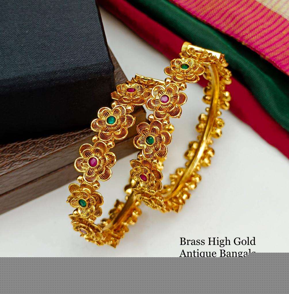 ANTIQUE BANGALS BY FASHID WHOLESALE TRADITIONAL ARTIFICIAL JEWELLERY FOR INDIAN ATTIRE AT EXCLUSIVE RANGE.