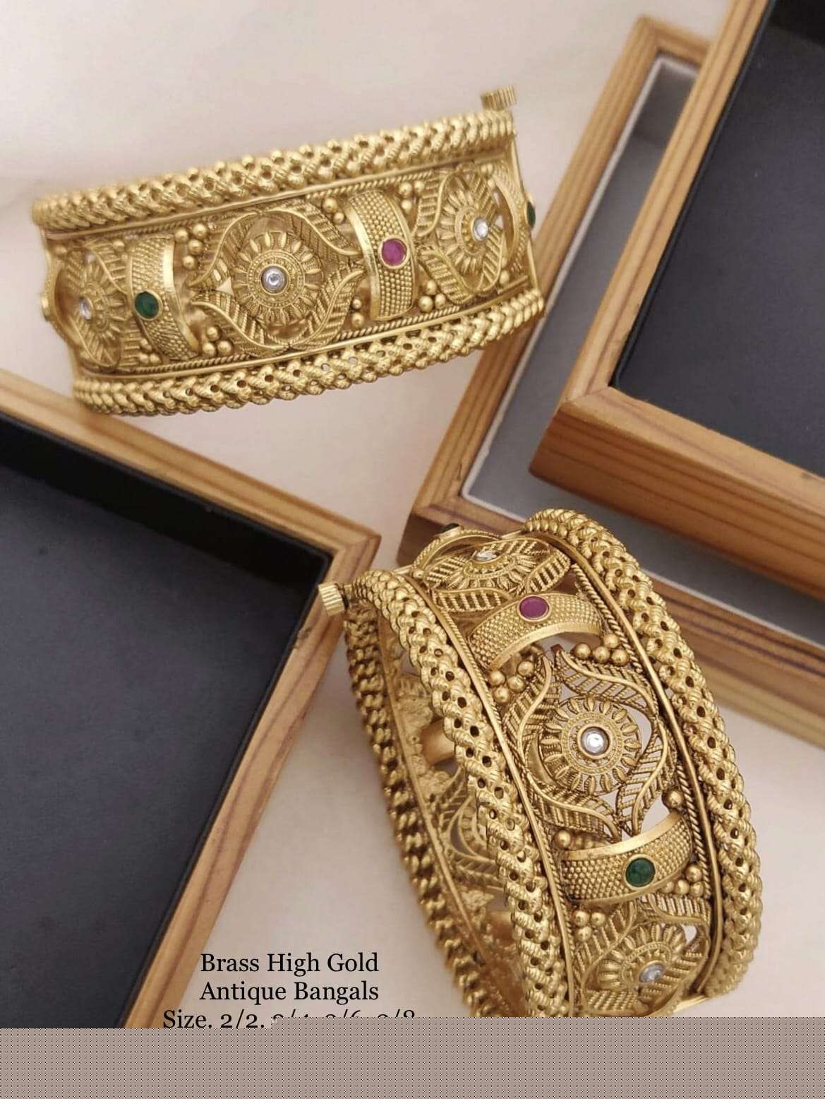 ANTIQUE BANGALS BY FASHID WHOLESALE TRADITIONAL ARTIFICIAL JEWELLERY FOR INDIAN ATTIRE AT EXCLUSIVE RANGE.