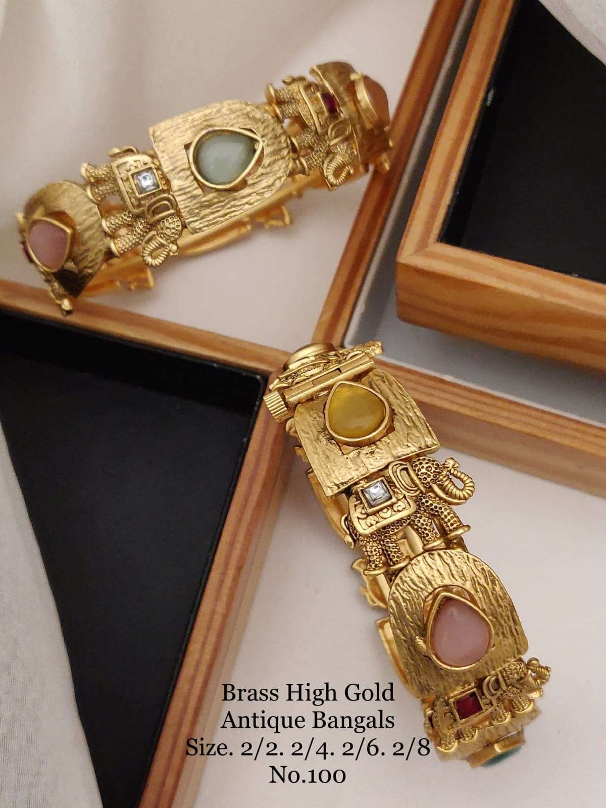 ANTIQUE BANGALS BY FASHID WHOLESALE TRADITIONAL ARTIFICIAL JEWELLERY FOR INDIAN ATTIRE AT EXCLUSIVE RANGE.